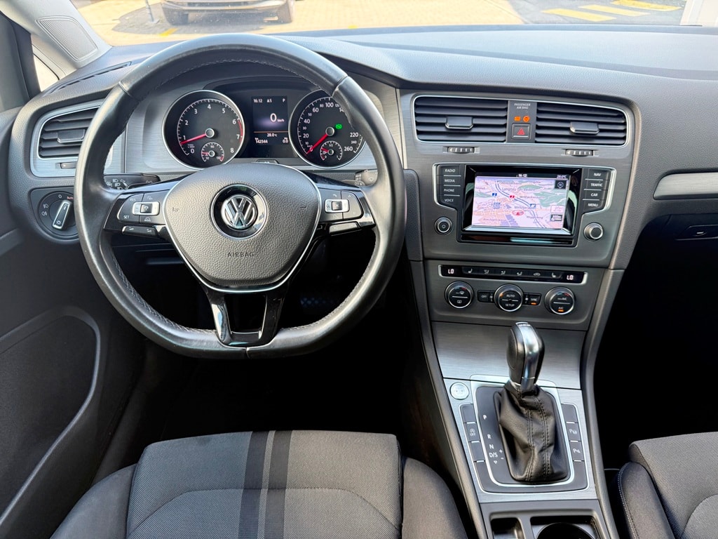 VW Golf 1.4 TSI R-Line Design DSG-image-8