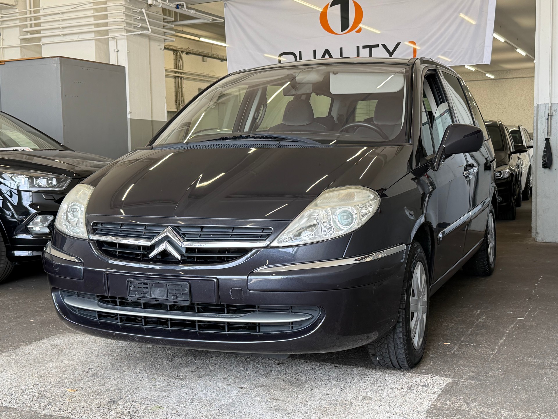CITROEN C8 2.0 16V HDi Attraction-image-2