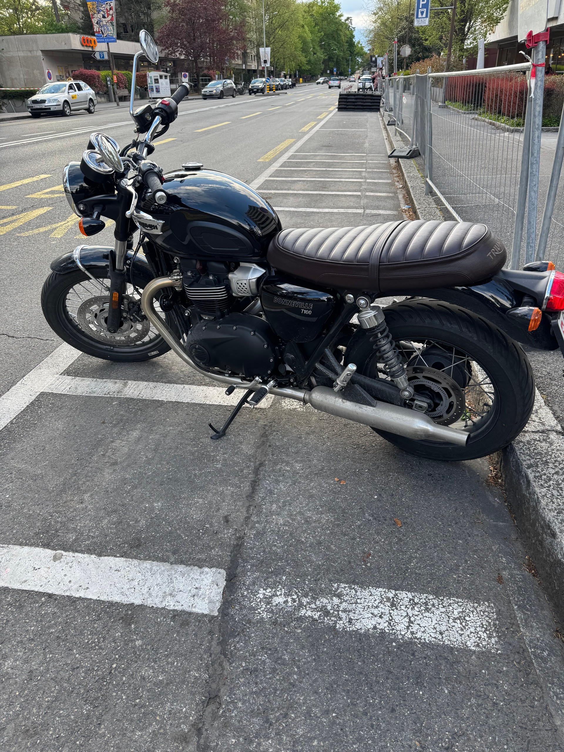 TRIUMPH Bonneville 900 T 100 (35kW)