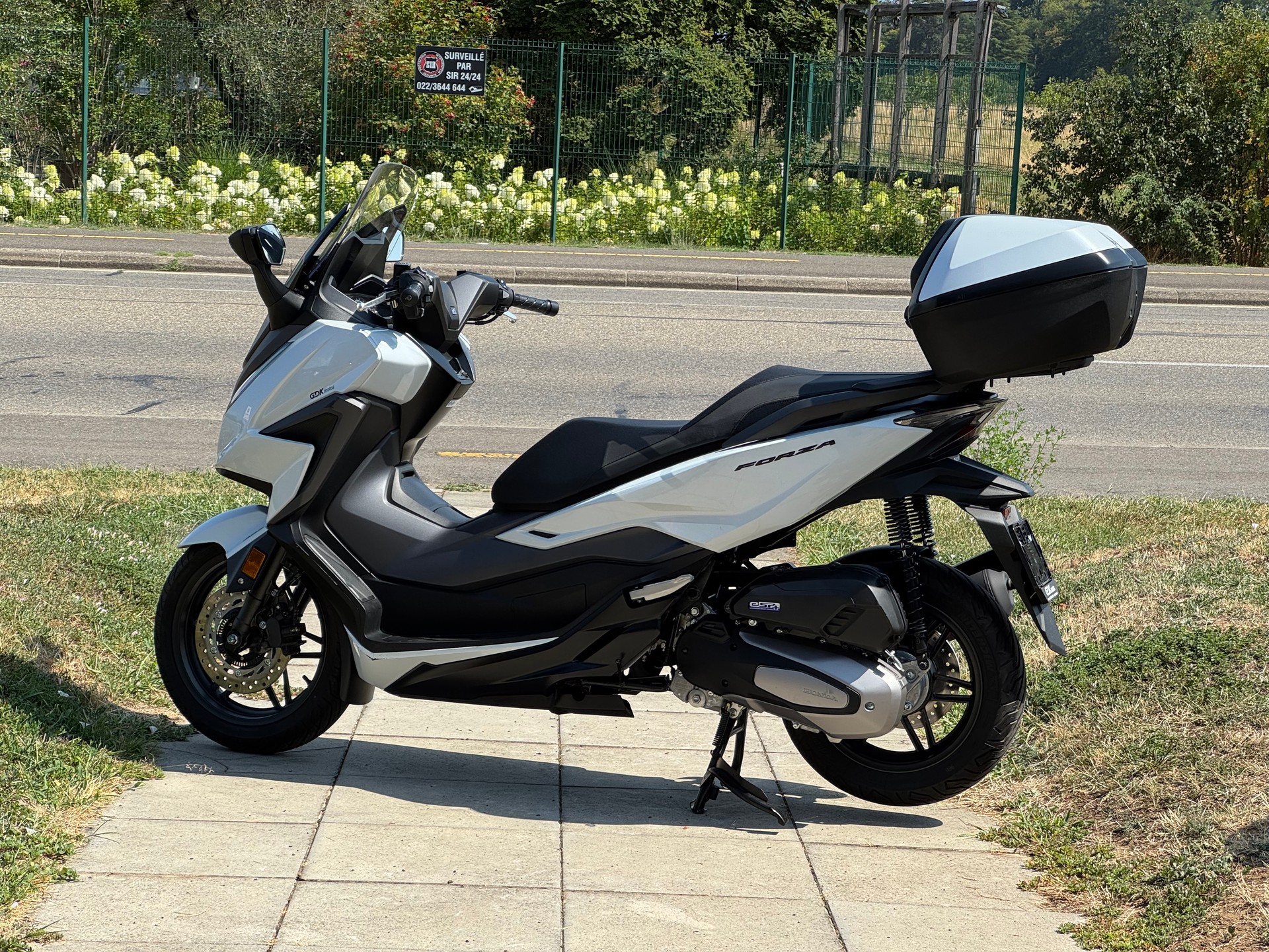 HONDA Nss 125 Forza ABS-image-3