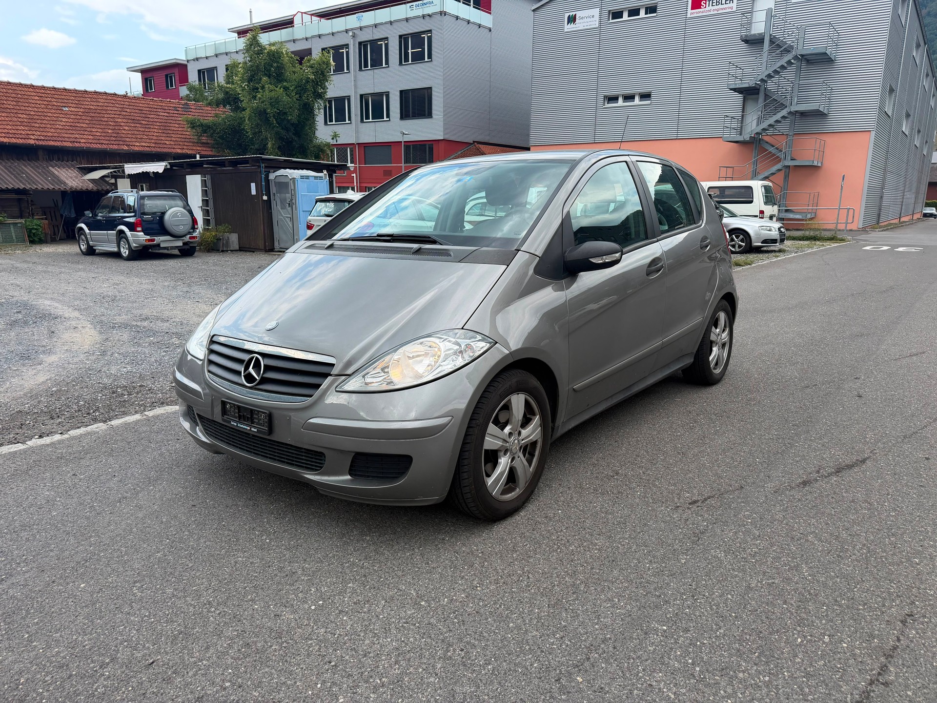 MERCEDES-BENZ A 180 CDI Classic-showroom-element-1