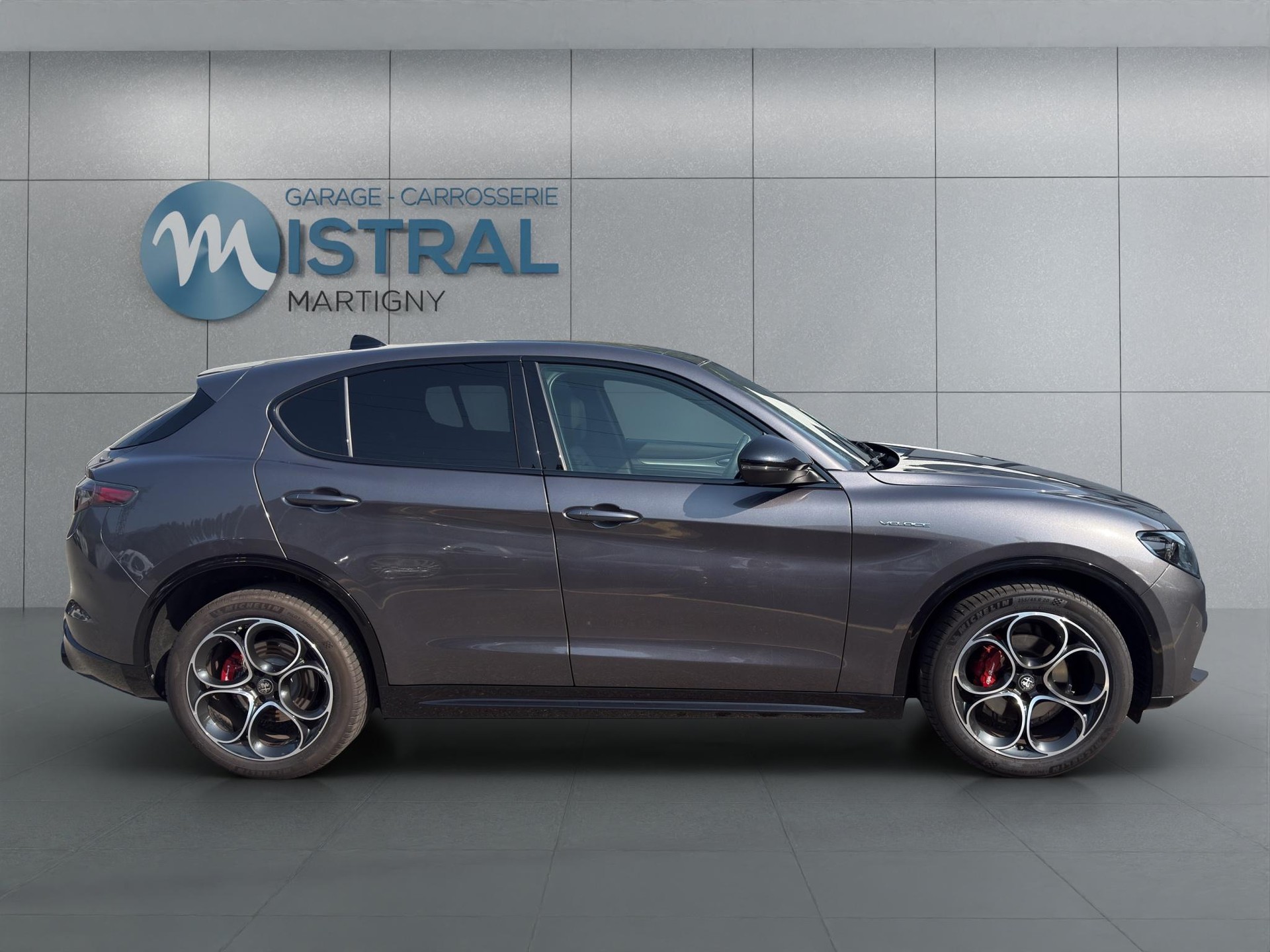 ALFA ROMEO Stelvio 2.0 Q4 280 Veloce-image-5