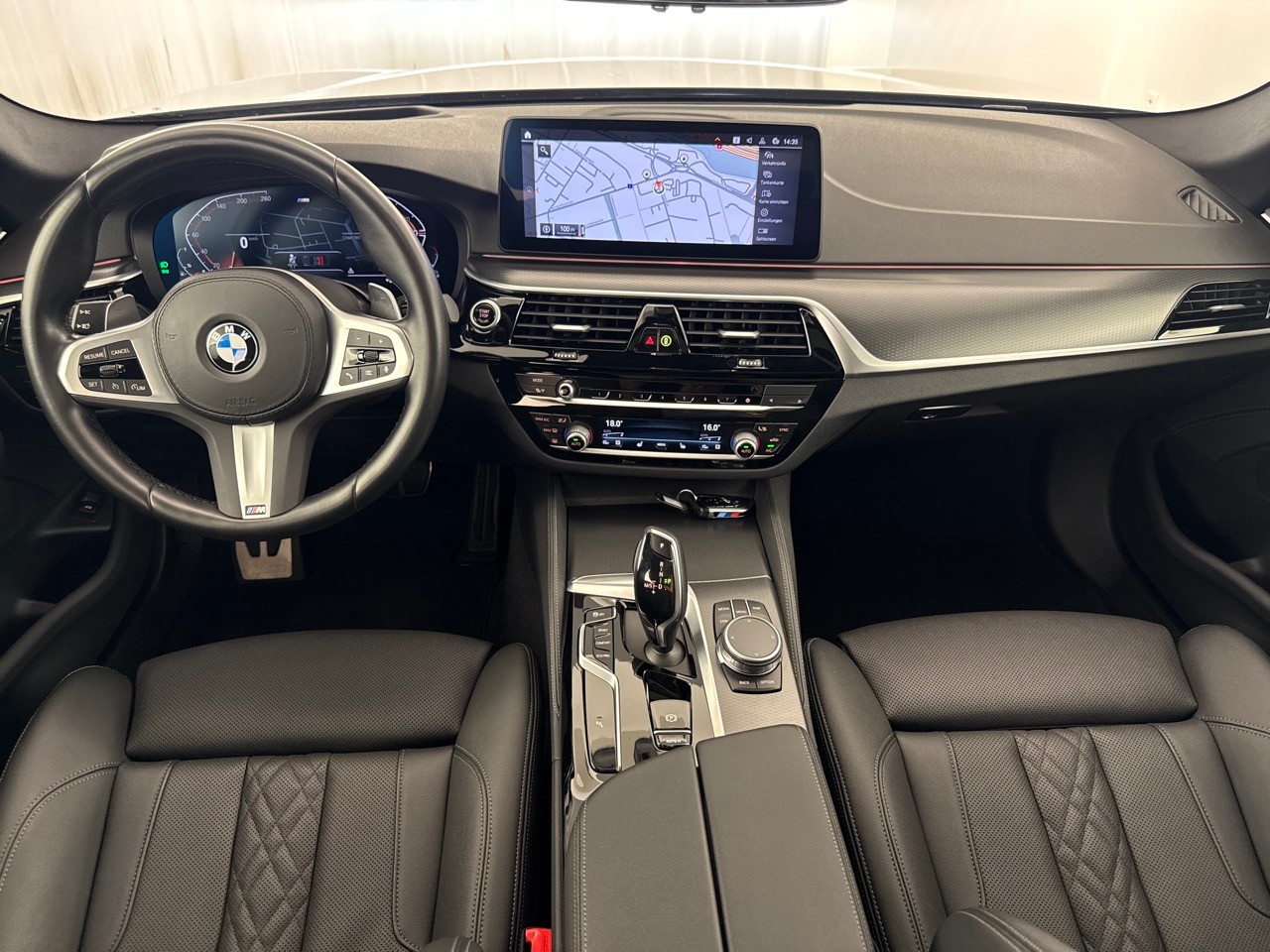 BMW 530i xDr 48VTour. M Sport-image-6