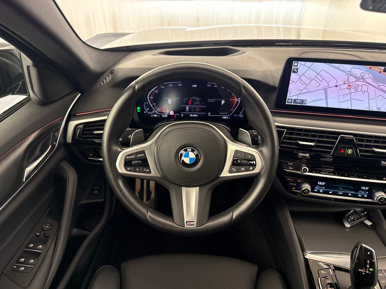 BMW 530i xDr 48VTour. M Sport-image-11