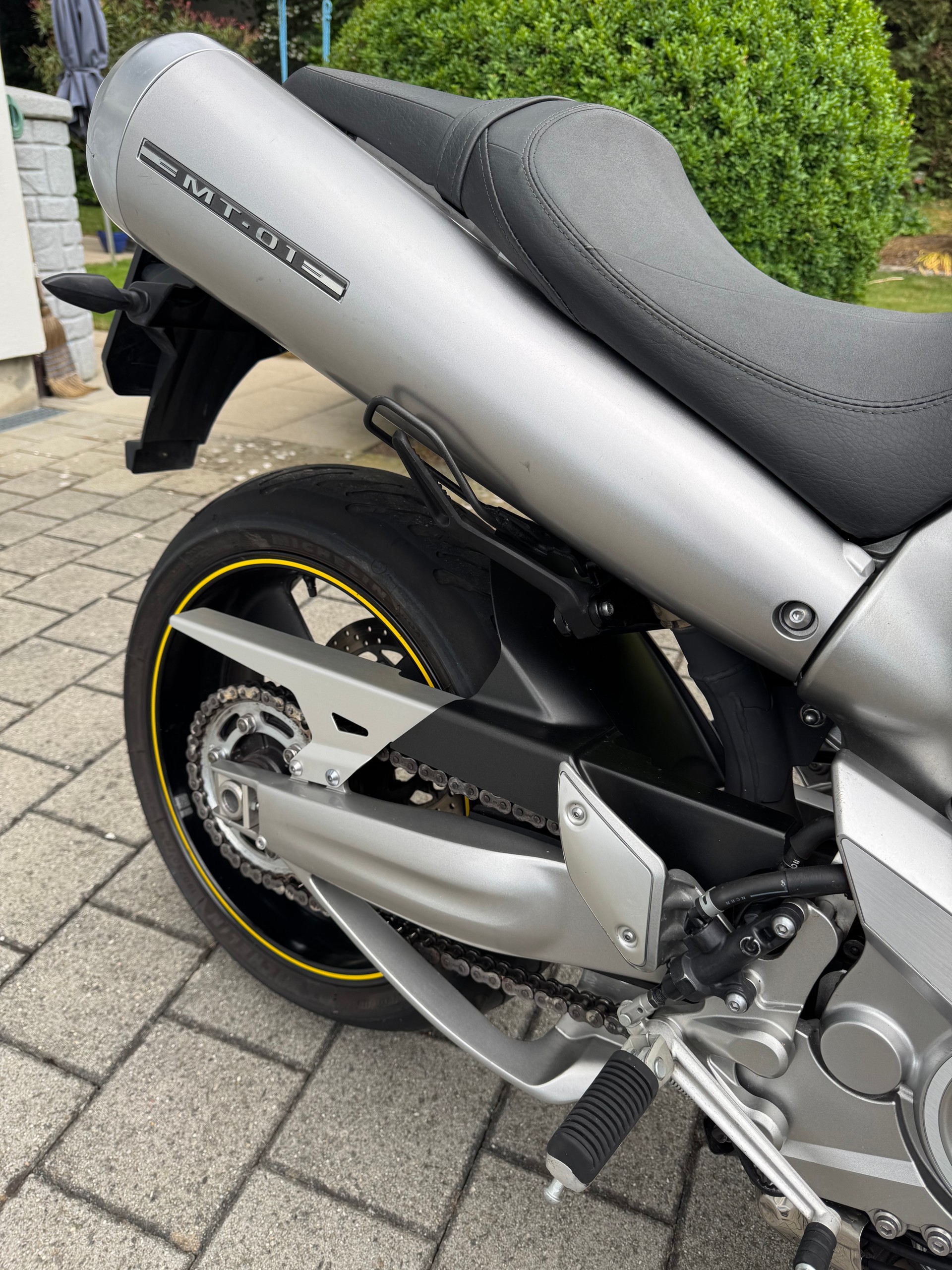 YAMAHA MT-01-image-8