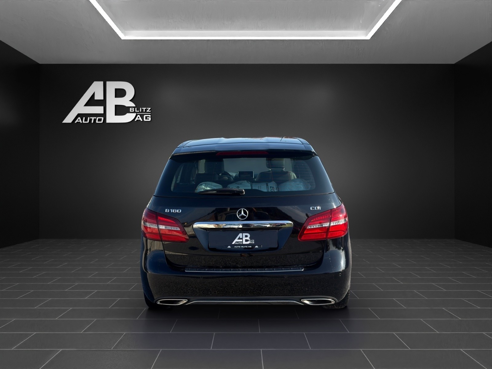 MERCEDES-BENZ B 180 CDI Urban-showroom-element-3