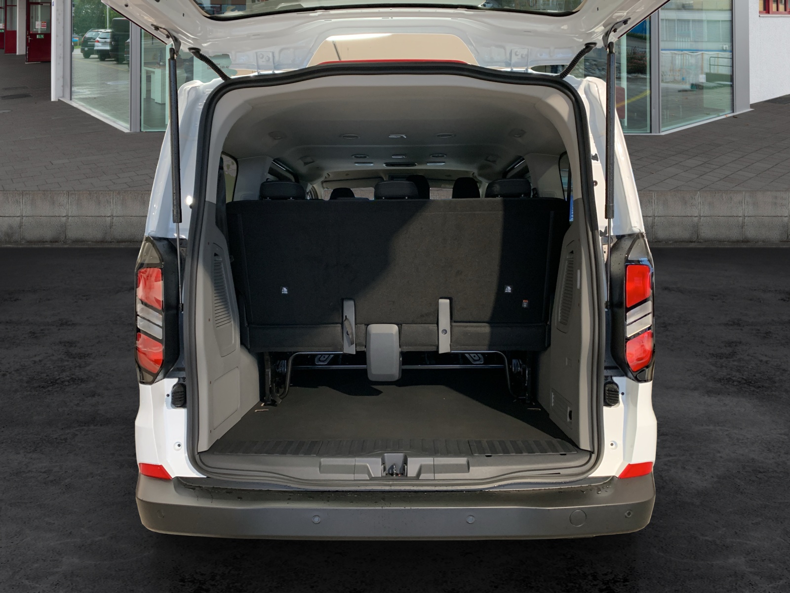 FORD Transit C Kombi 320 L1 2.0 EcoBlue 136 Trend-image-10