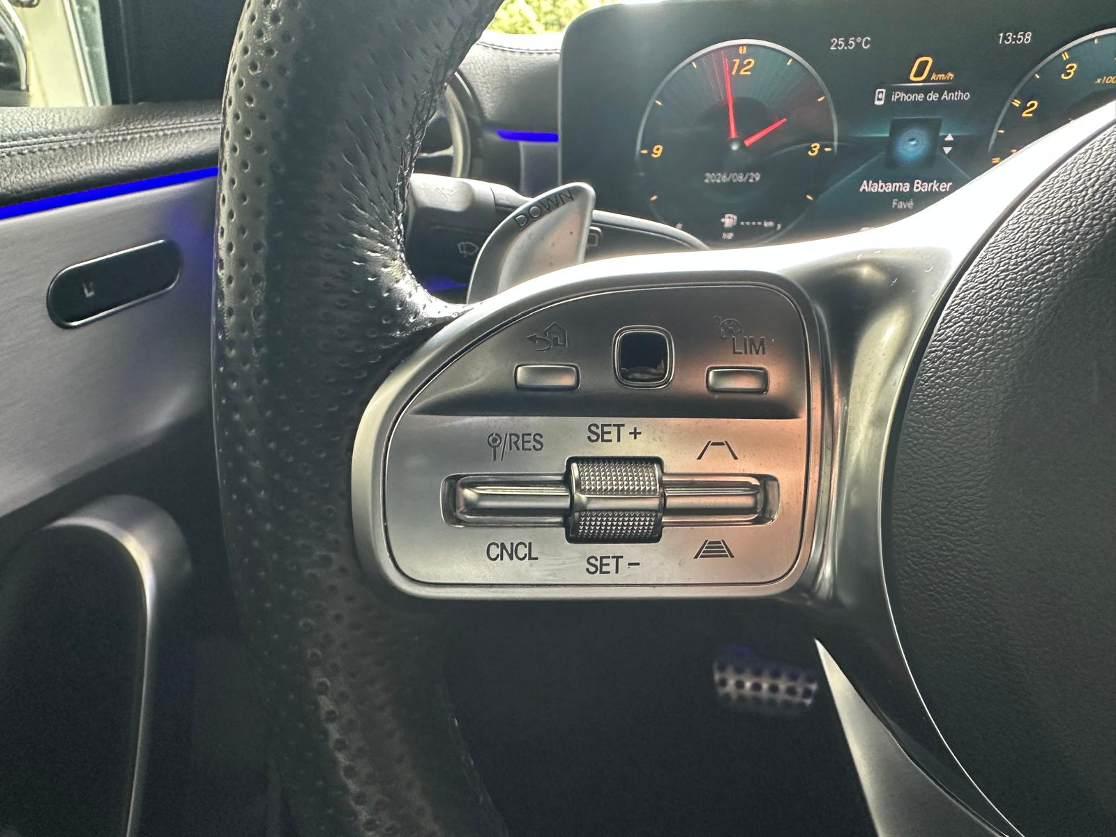 MERCEDES-BENZ A 35 AMG 4Matic Edition 1 Speedshift-image-17