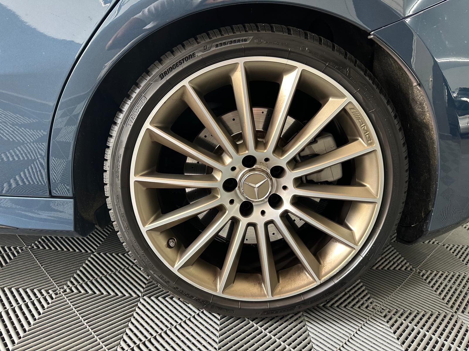 MERCEDES-BENZ A 35 AMG 4Matic Edition 1 Speedshift-image-28
