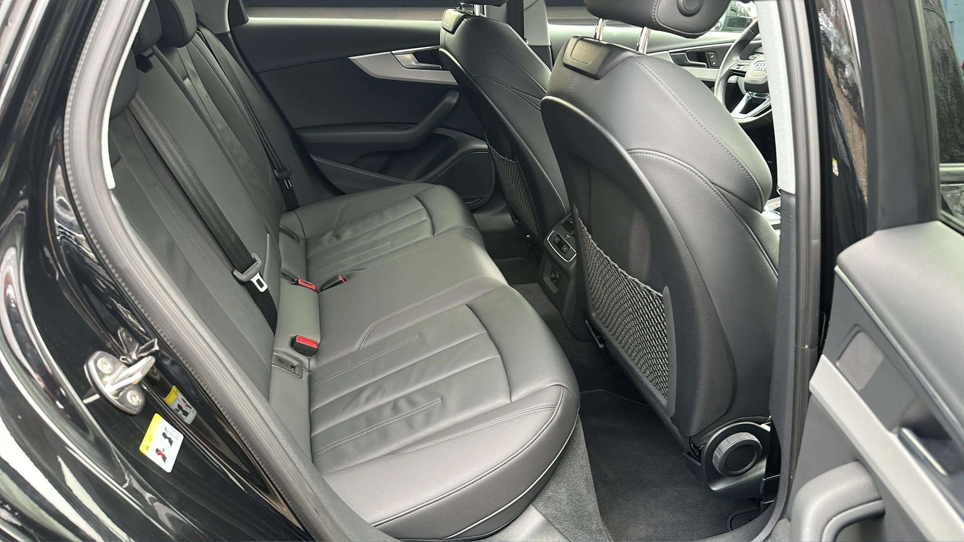 AUDI A4 Avant 40 TDI S line Attraction quattro S-tronic mit AHK Vorbereitung & 5J Werksgarantie oder bis 100000km-image-12