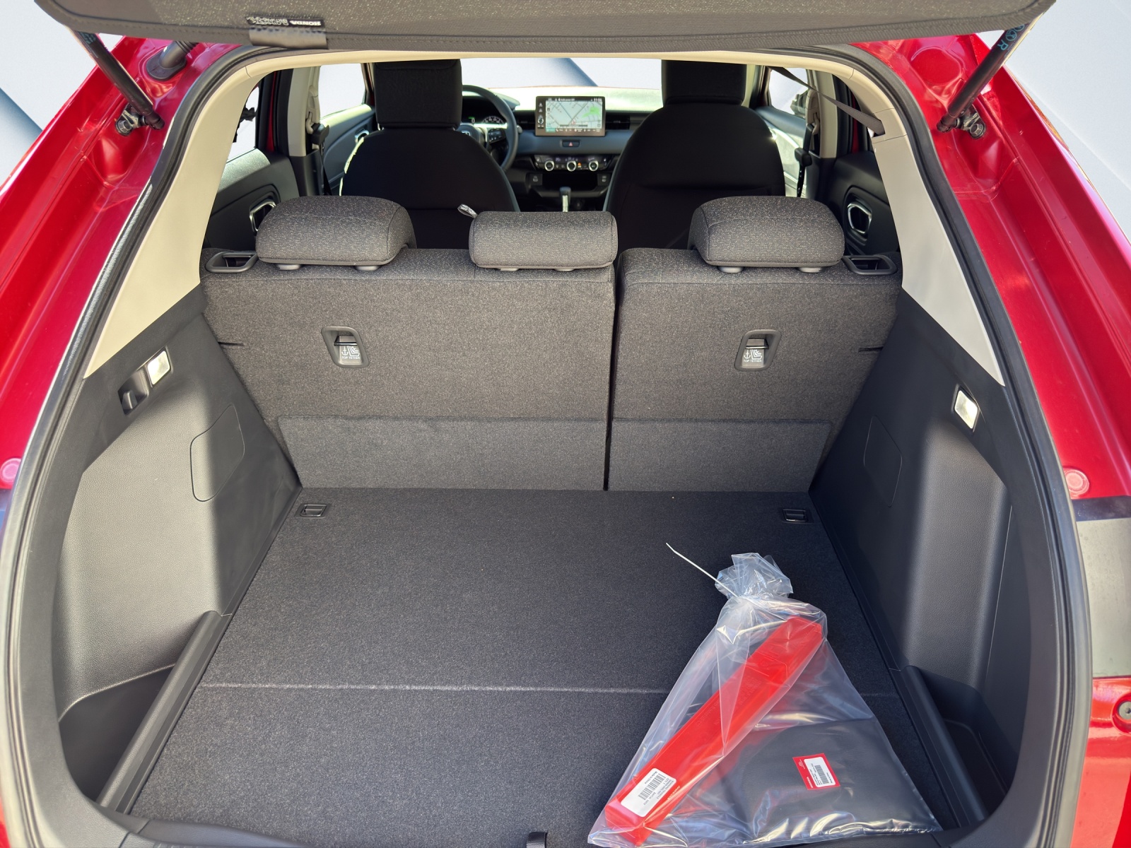 HONDA HR-V 1.5 i-MMD Elegance, Leasing Aktion 1.9%, inkl. GRATIS Winterräder in Wert von 2100.--image-14