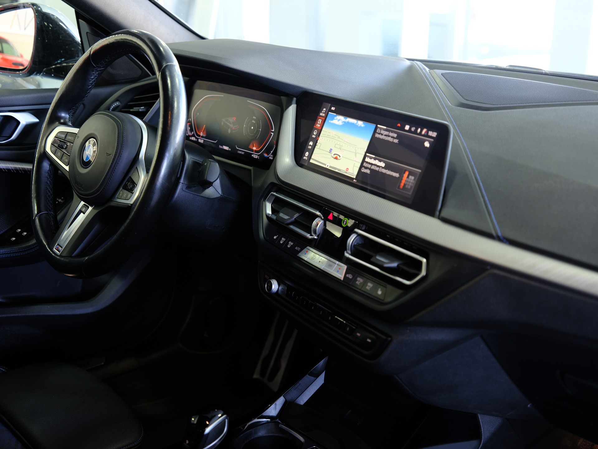 BMW 220d Gran Coupé M Sport Steptronic *Parkassistent* *Sitzheizung*-image-17