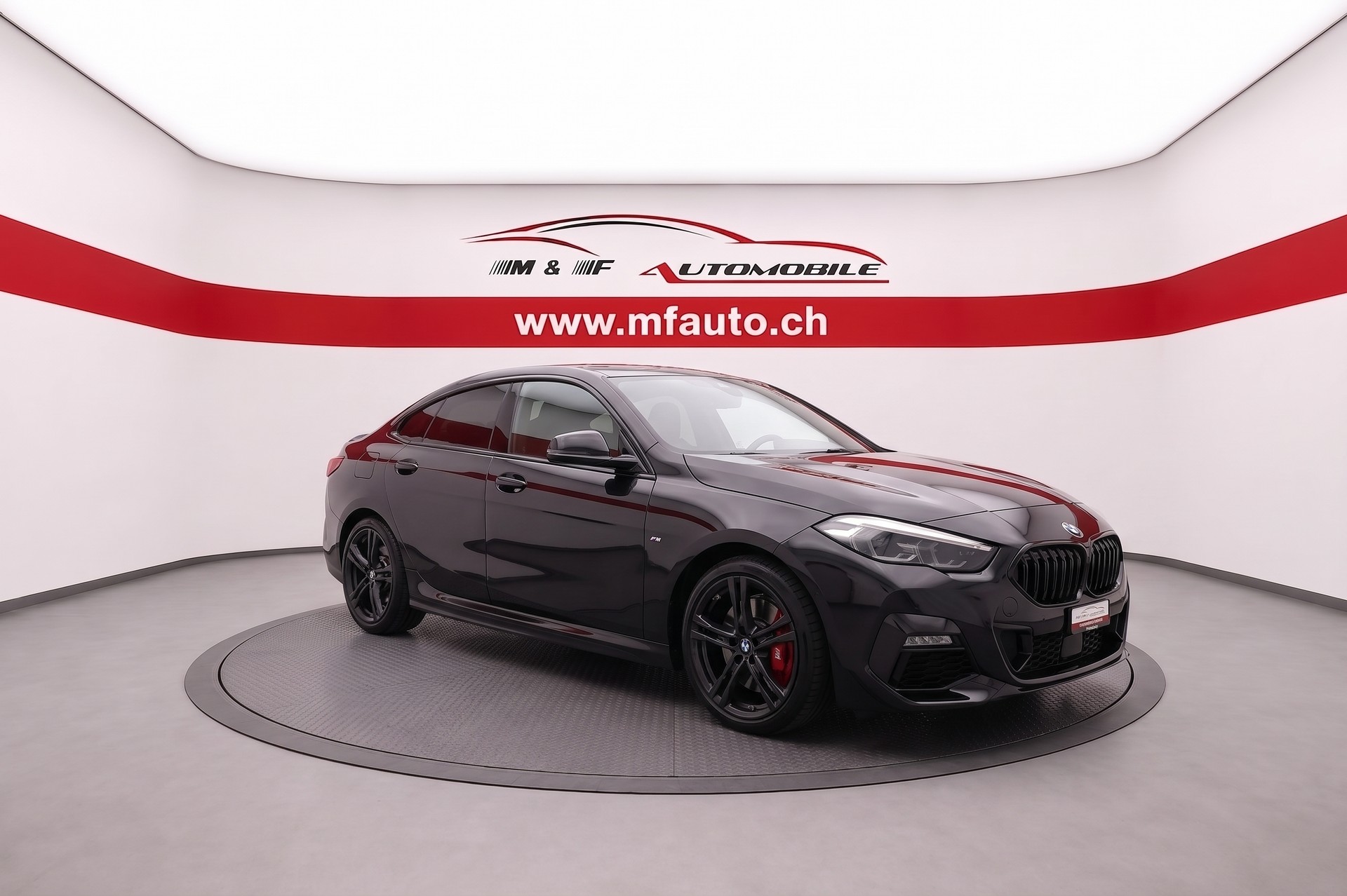 BMW 220d xDrive Gran Coupé-showroom-element-2