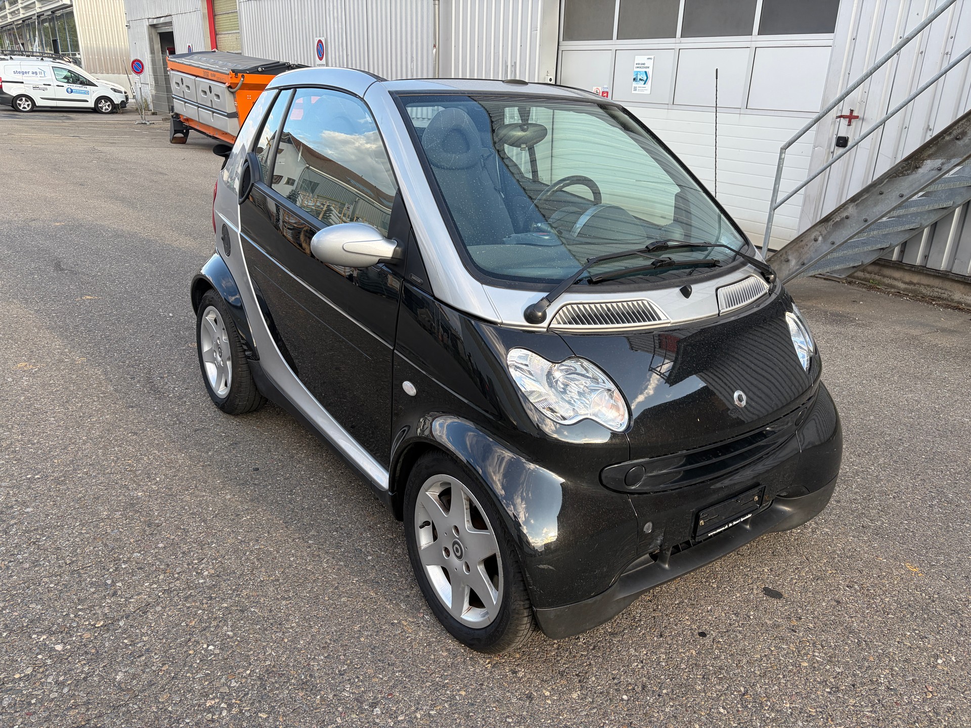 SMART fortwo pulse-image-1