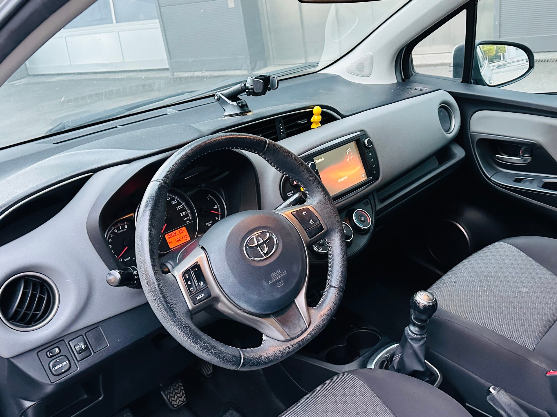 TOYOTA Yaris 1.33 Trend-image-10