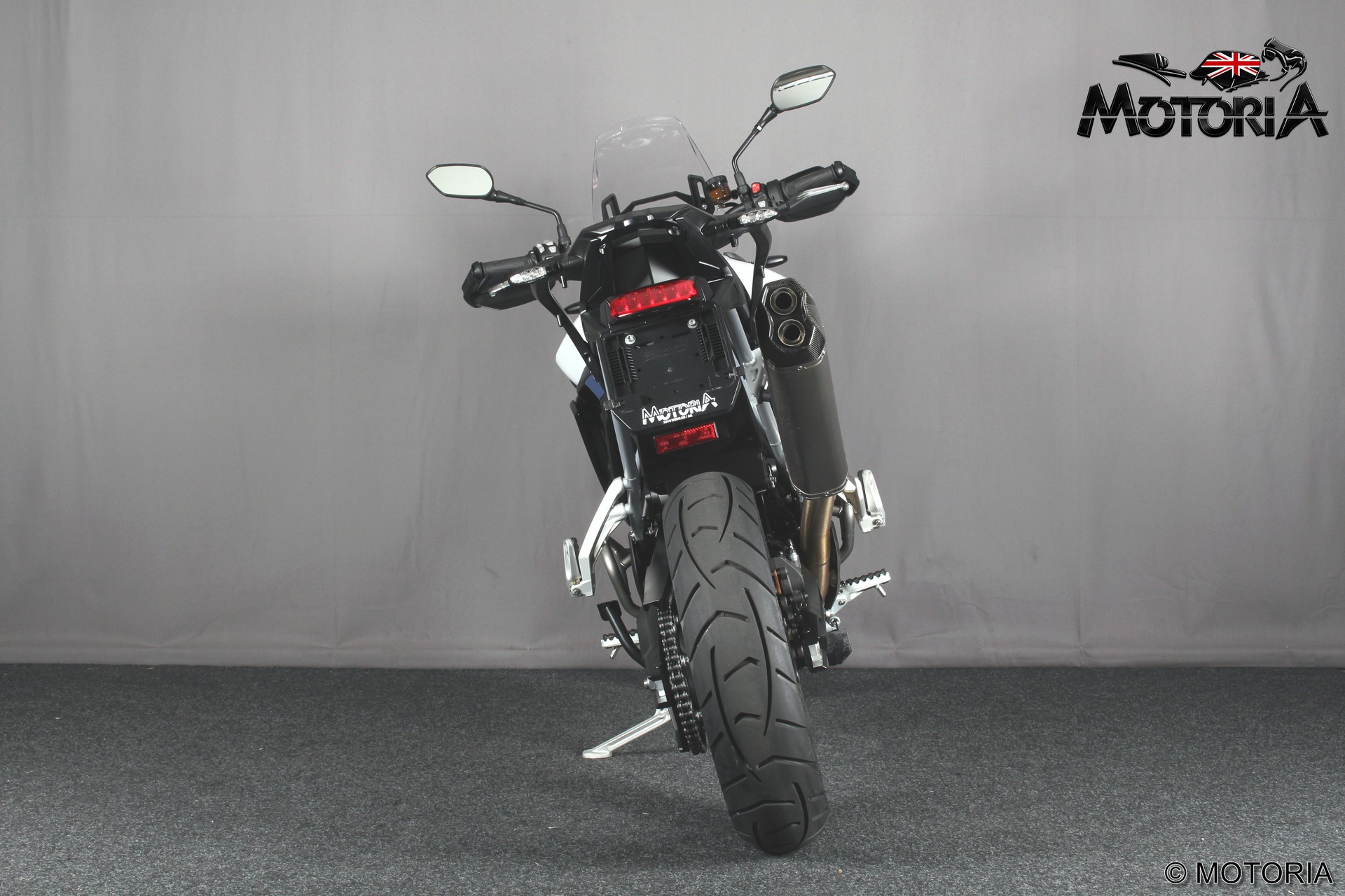 TRIUMPH Tiger 900 Alpine Edition-showroom-element-3