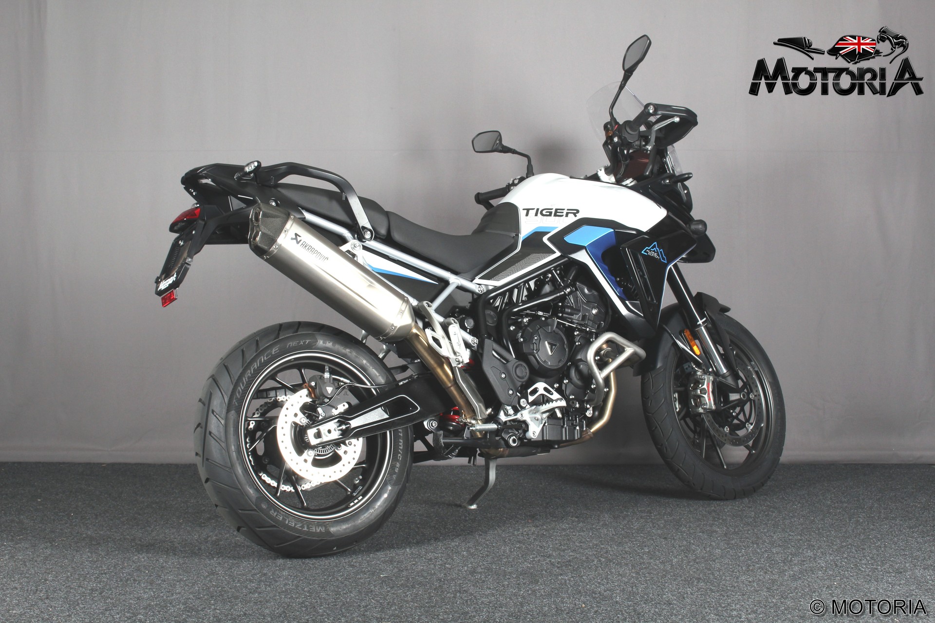 TRIUMPH Tiger 900 Alpine Edition-showroom-element-2