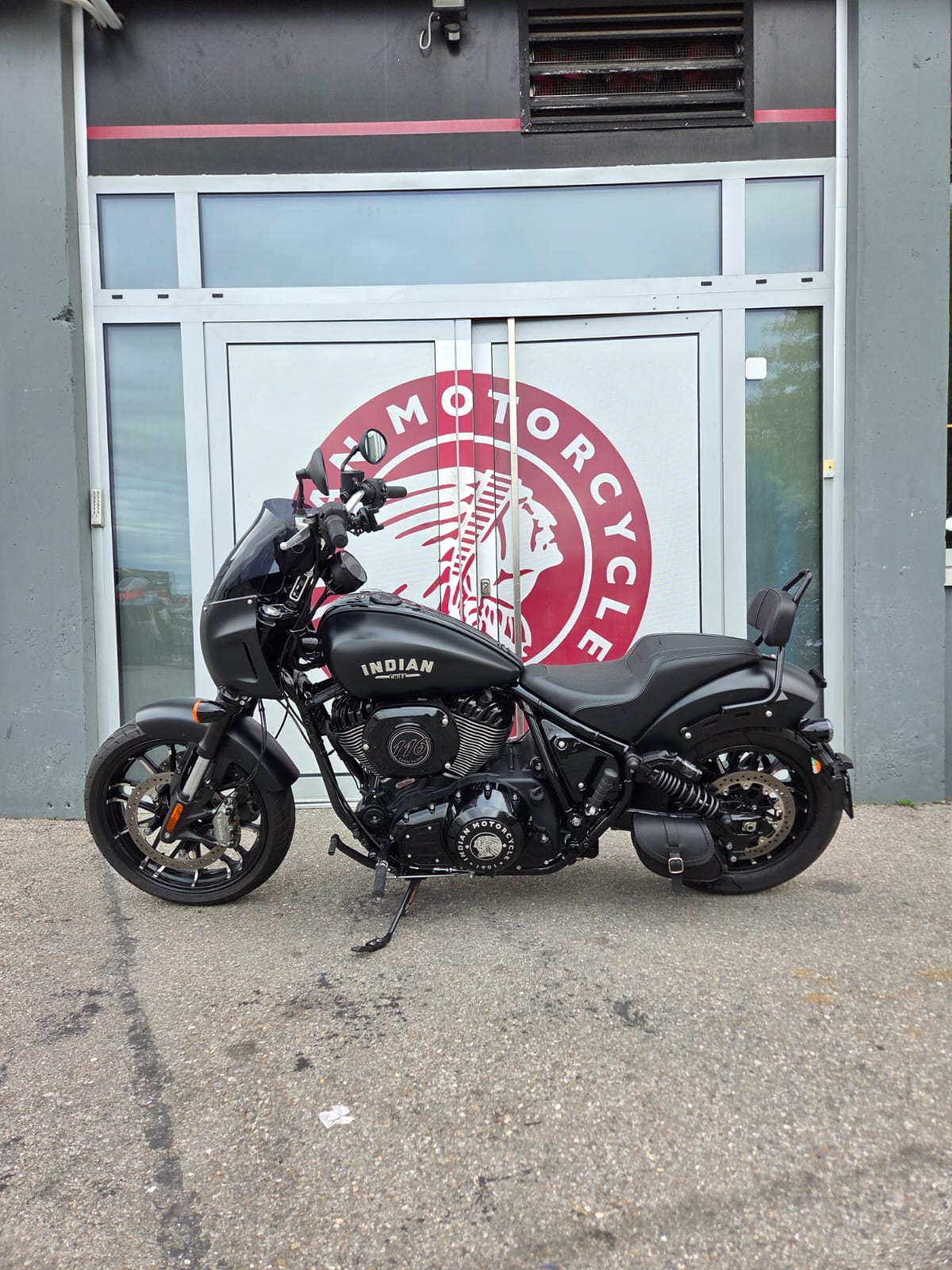 INDIAN Sport Chief-image-1