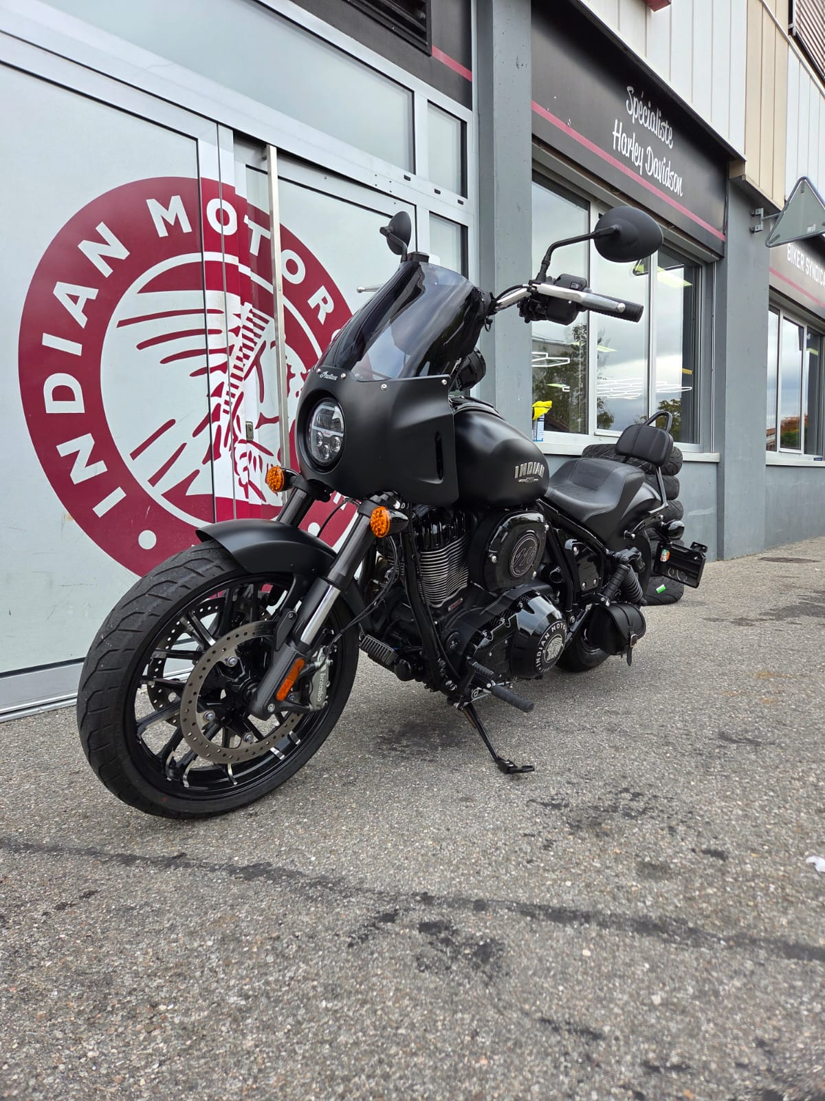 INDIAN Sport Chief-image-3