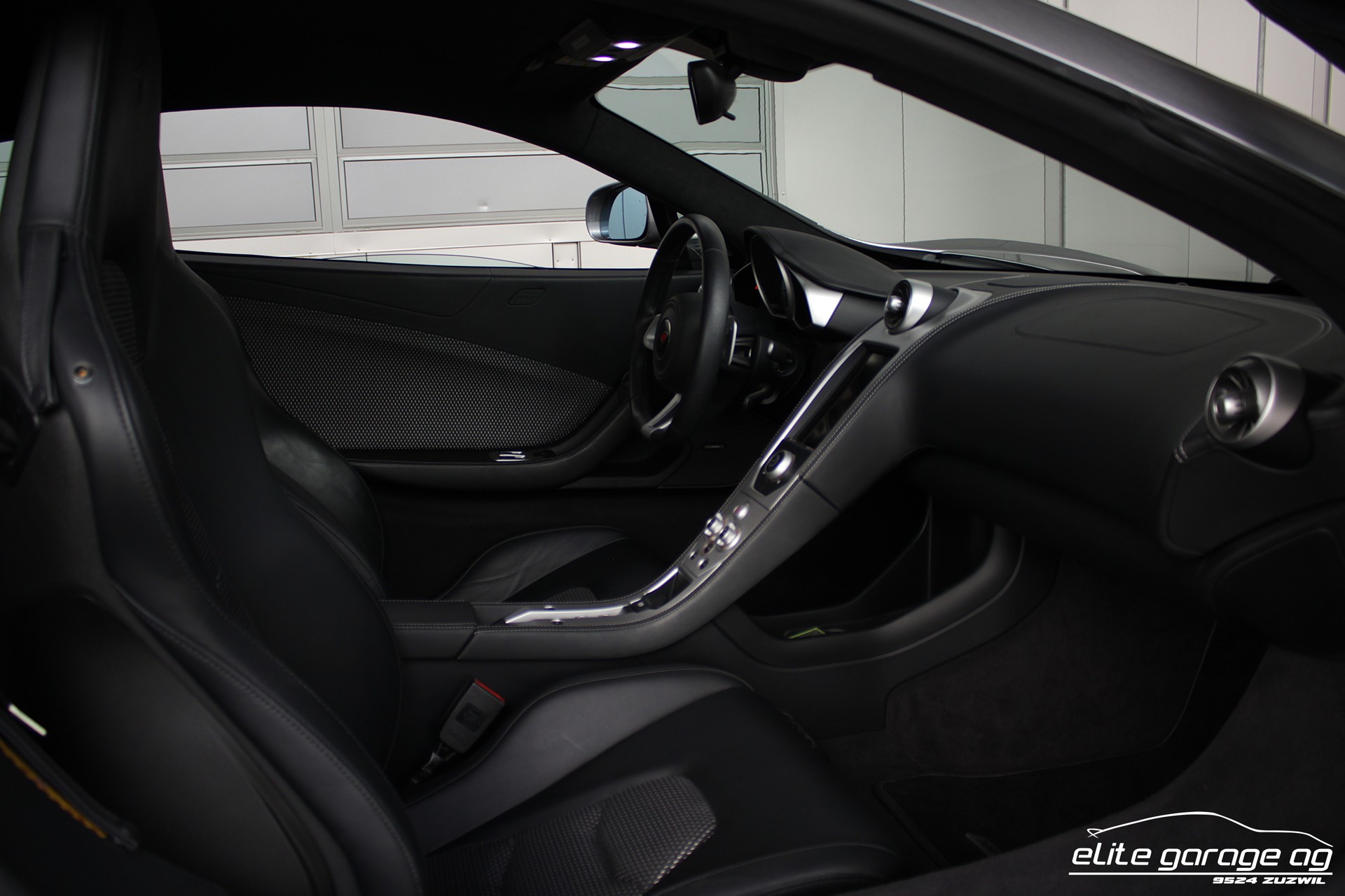 McLAREN MP4-12C FAB TERSO Coupé 3.8 V8 SSG-image-15