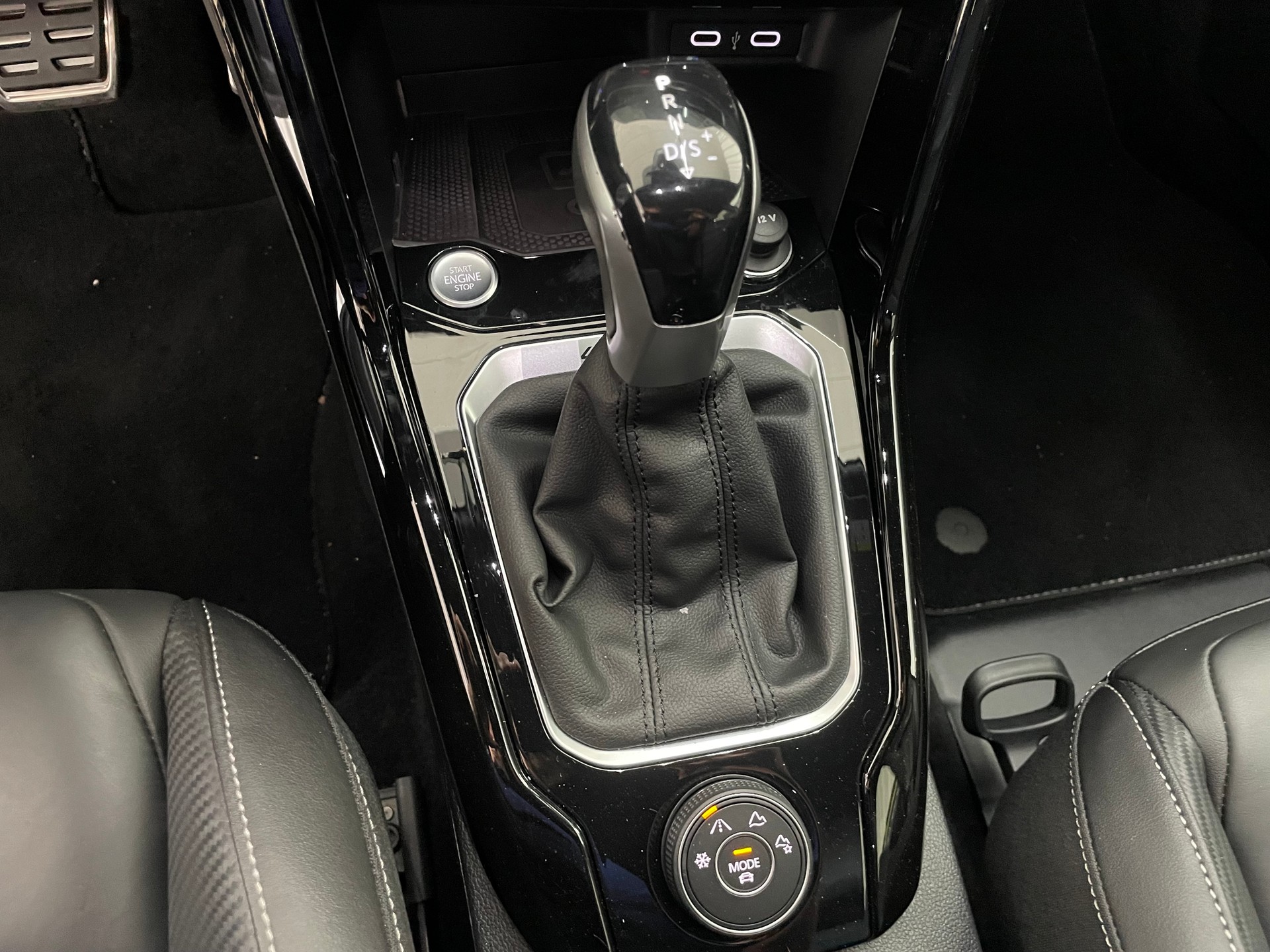 VW T-Roc 2.0 TSI R-Line 4M-image-15