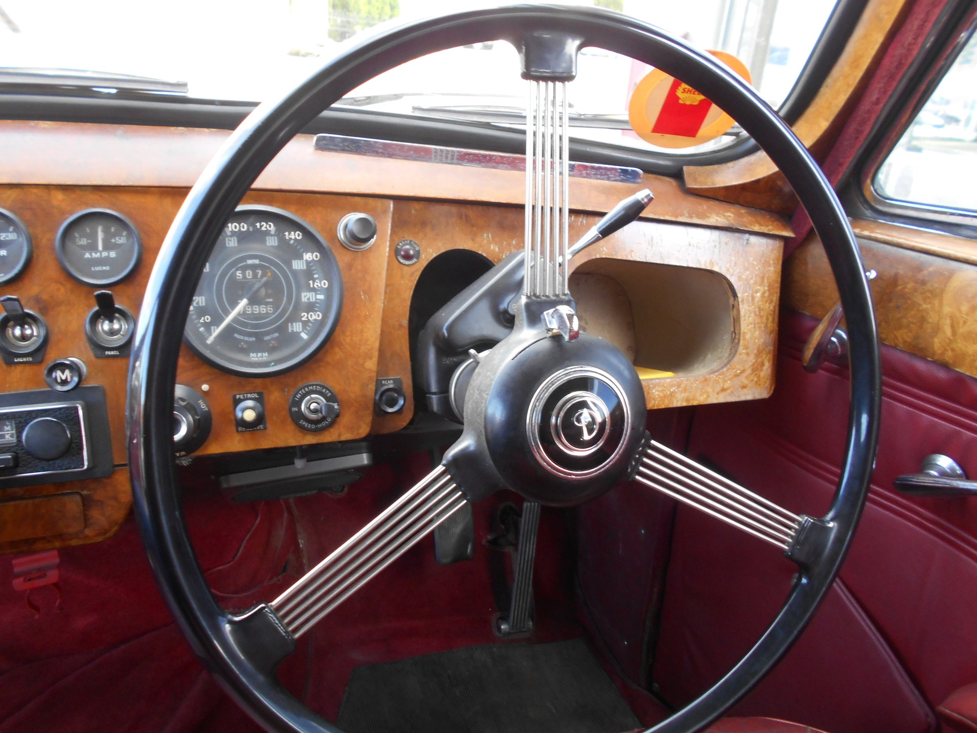 DAIMLER Majestic Major Saloon-image-8