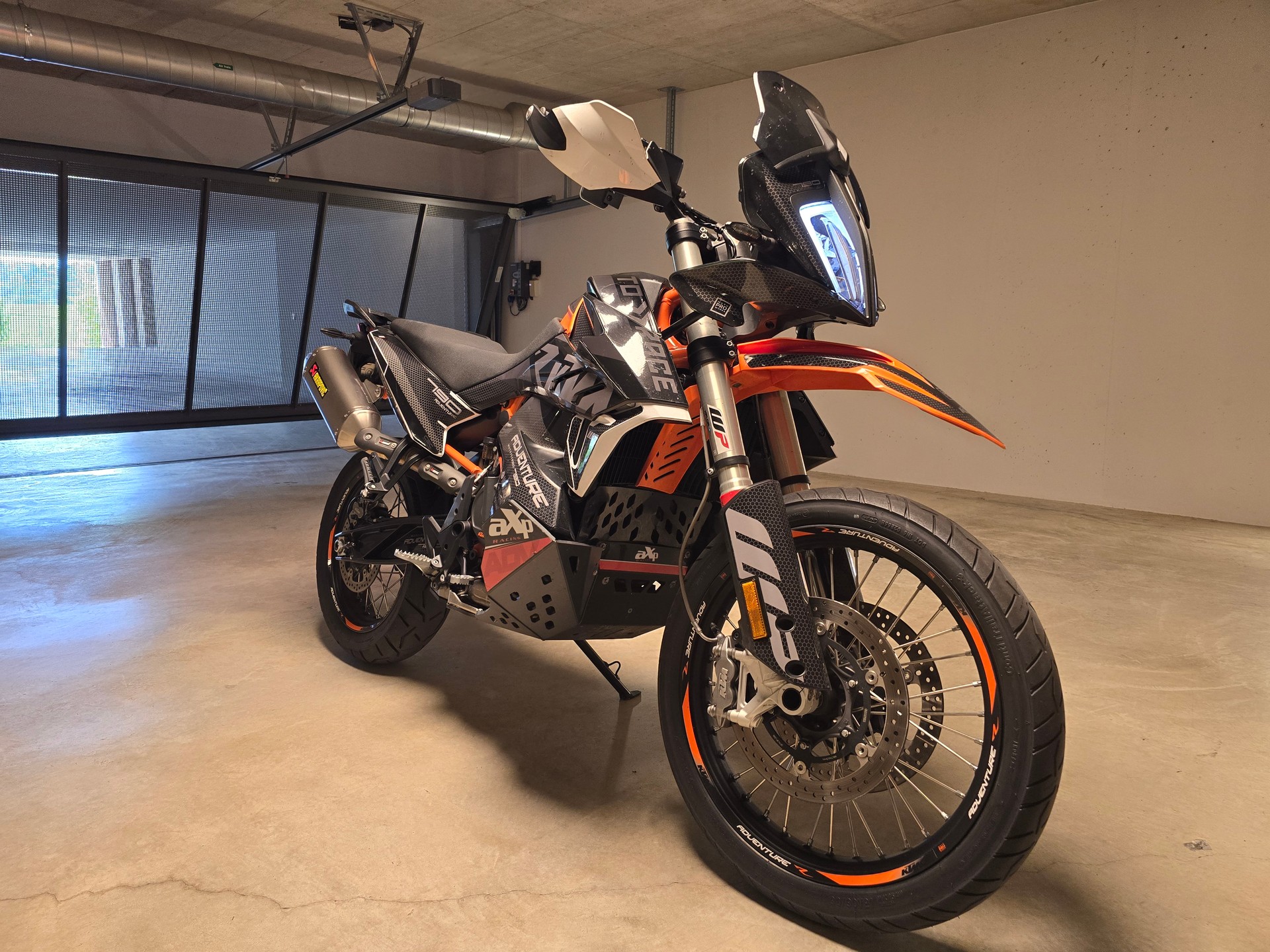 KTM 890 Adventure R-image-2