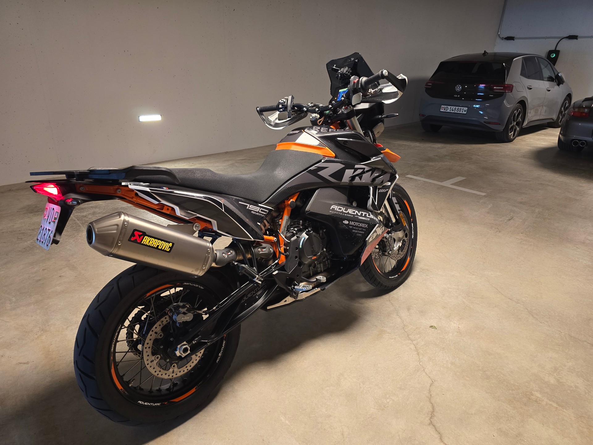 KTM 890 Adventure R-image-1