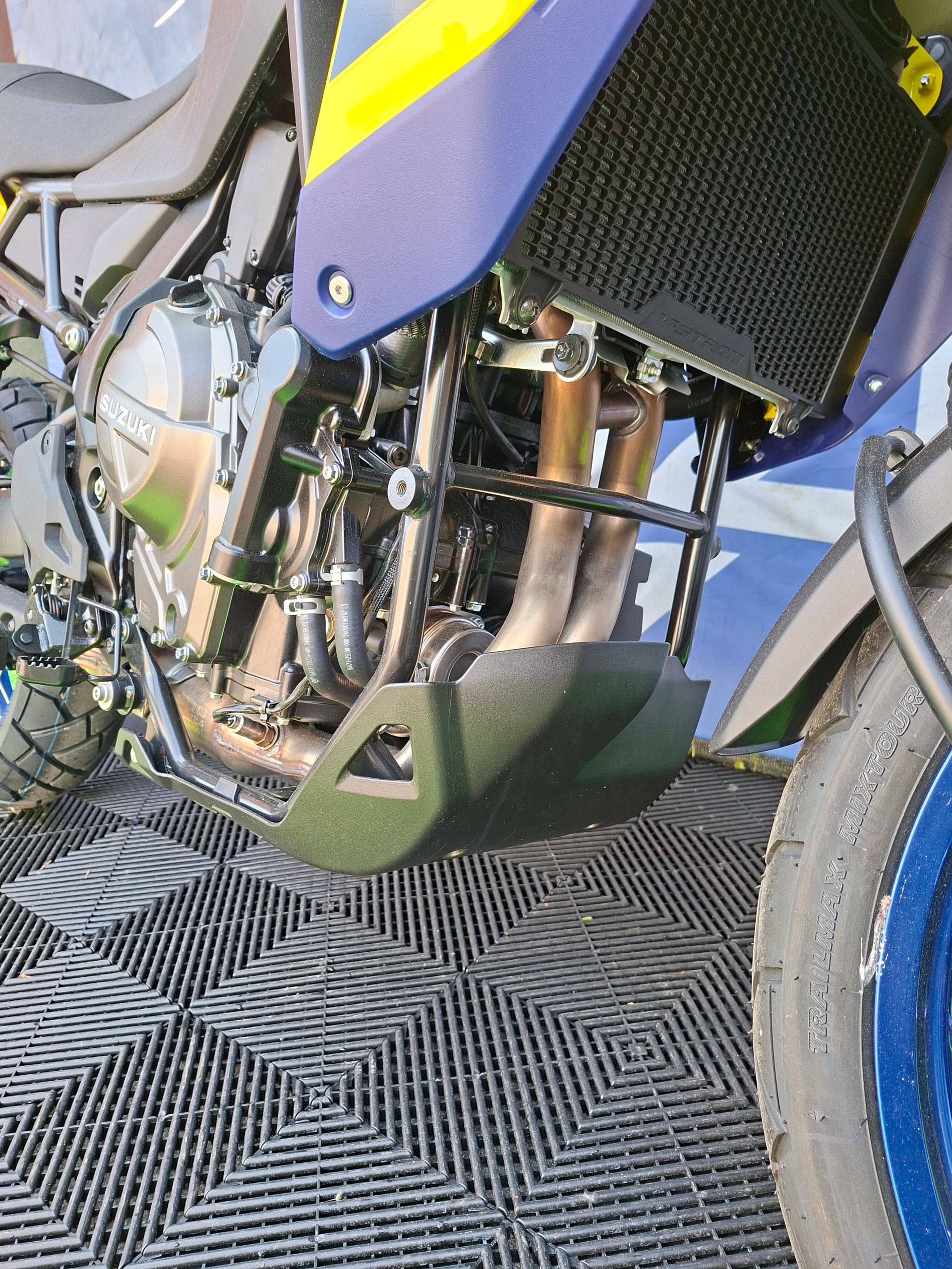 SUZUKI DL 800 DE-image-7