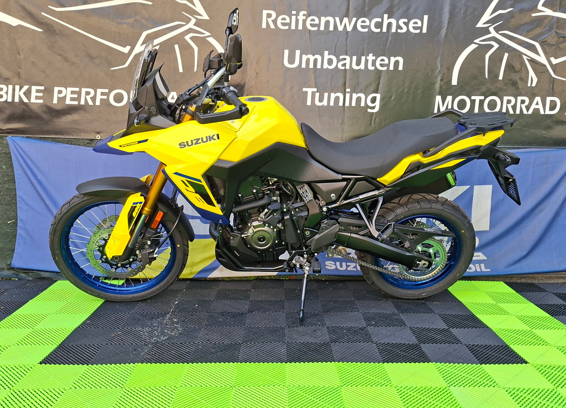 SUZUKI DL 800 DE-image-1