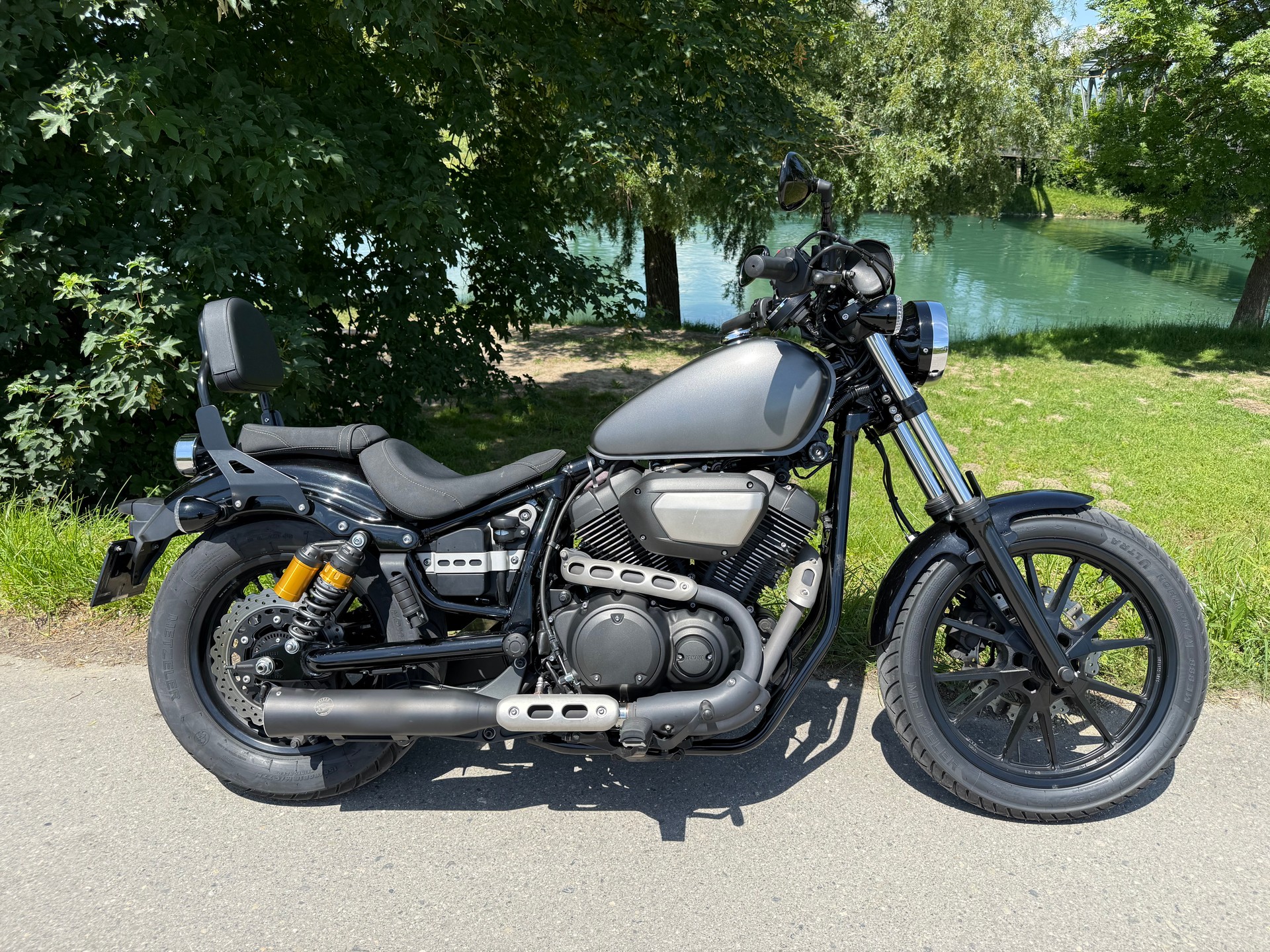 YAMAHA XV 950 R ABS-image-1