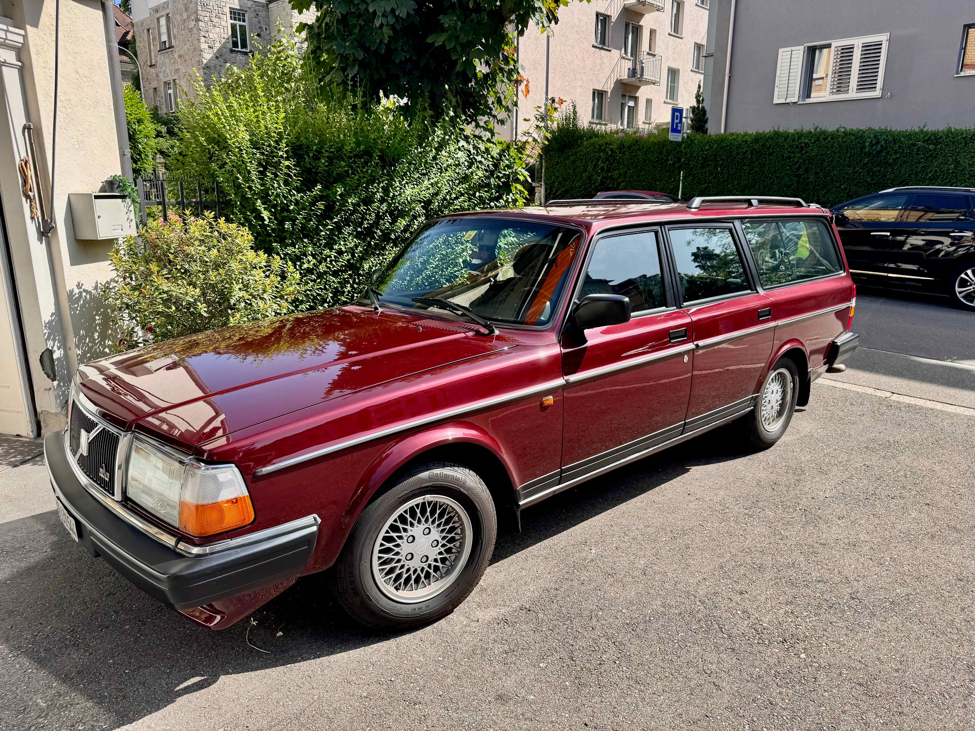 VOLVO 240-image-5