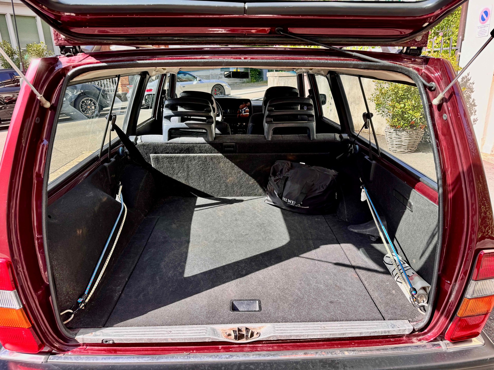 VOLVO 240-image-4