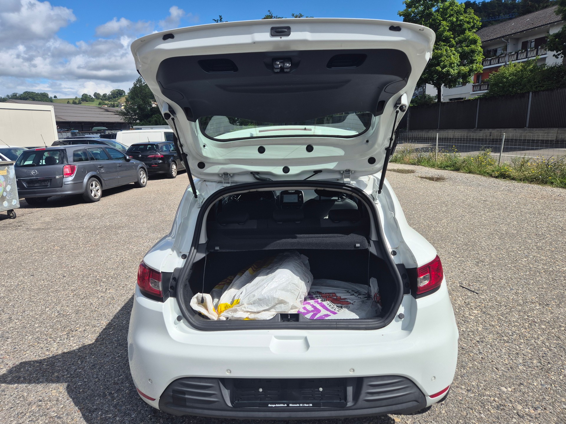 RENAULT Clio 0.9 12V Intens-image-9