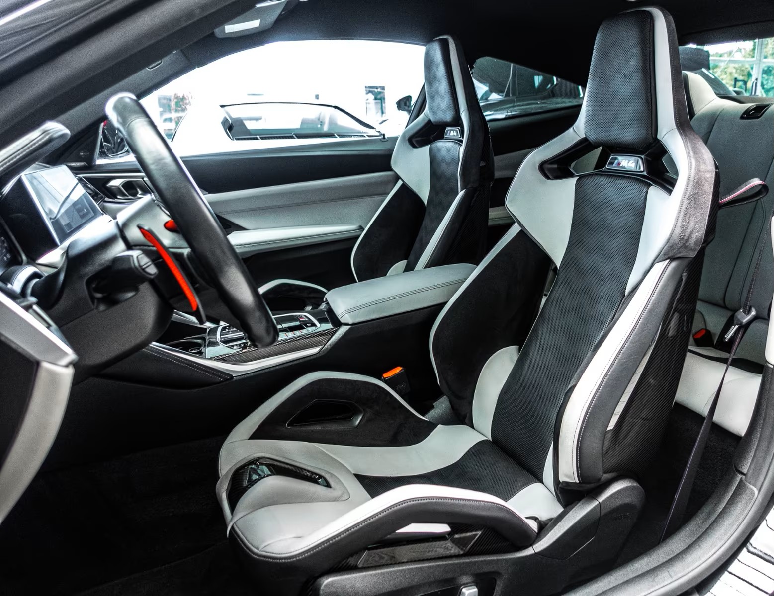 BMW M4 Coupé Comp. Schalensitze-image-5