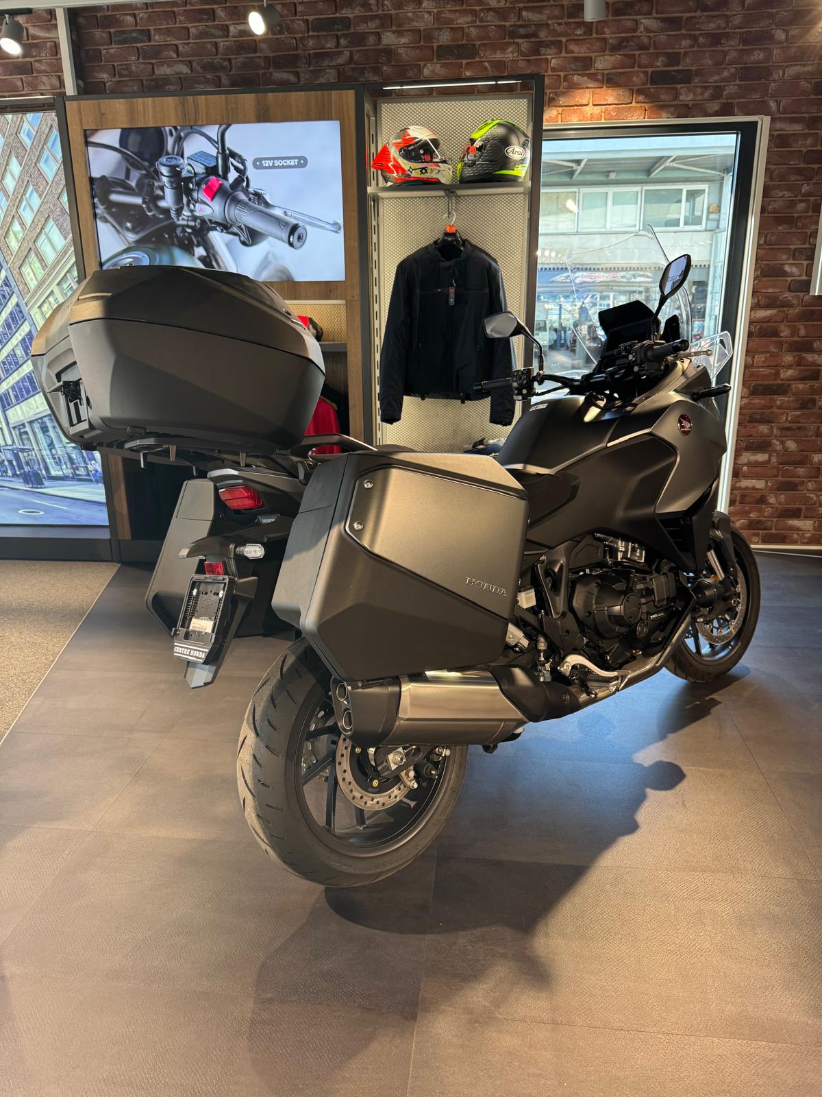 HONDA NT 1100 DCT-image-3