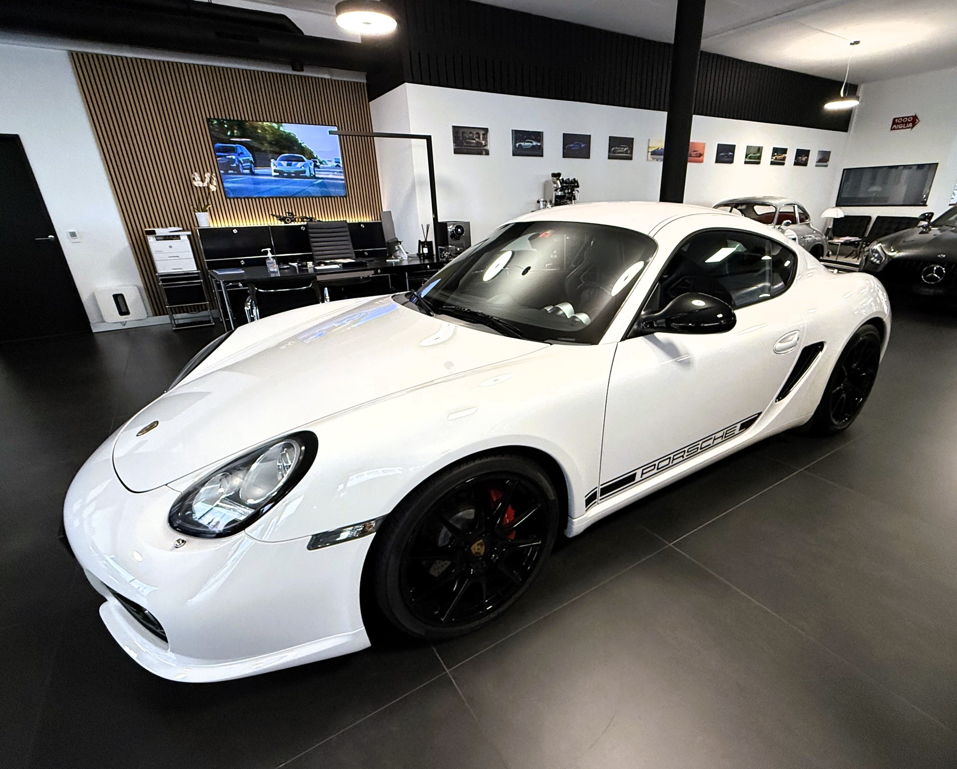 PORSCHE Cayman R 3.4 PDK-showroom-element-1