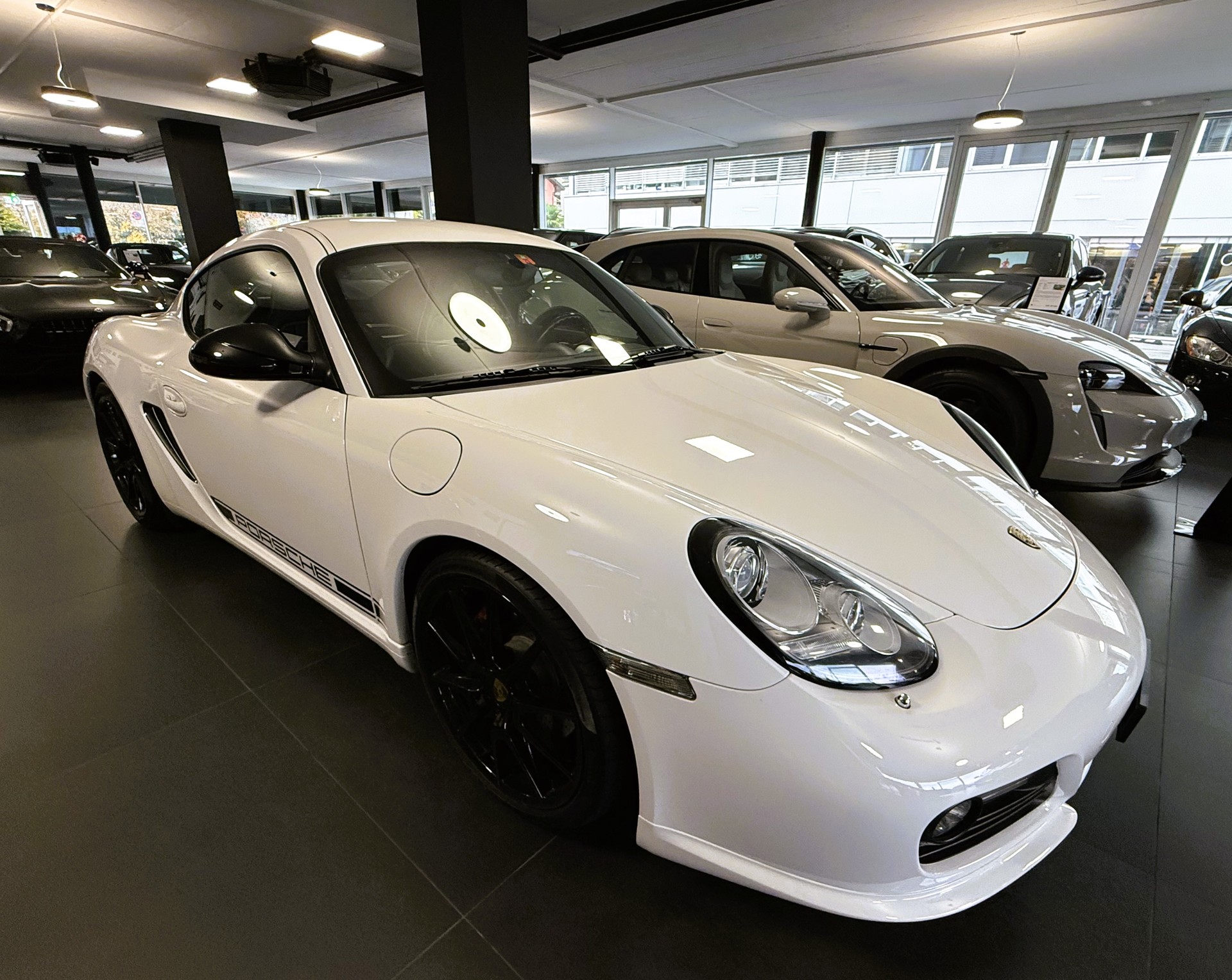 PORSCHE Cayman R 3.4 PDK-image-13
