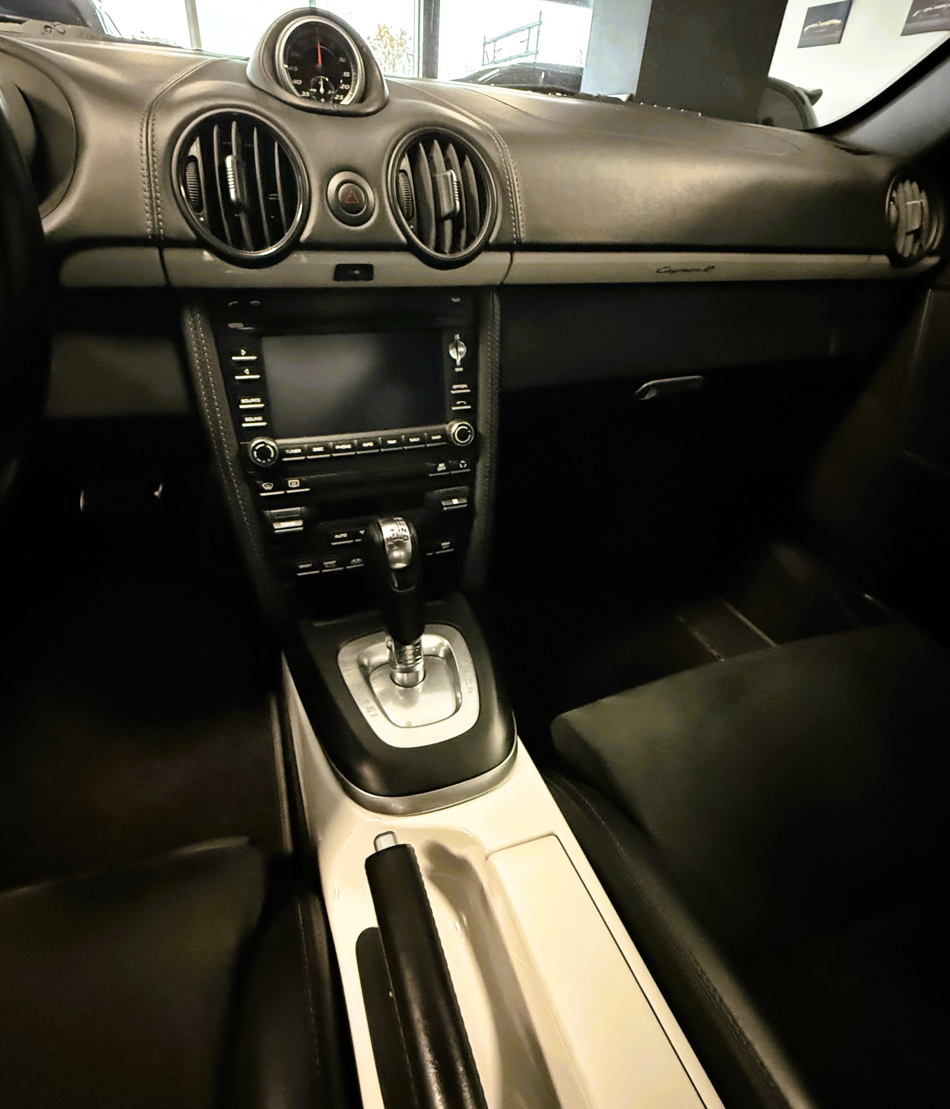 PORSCHE Cayman R 3.4 PDK-image-19