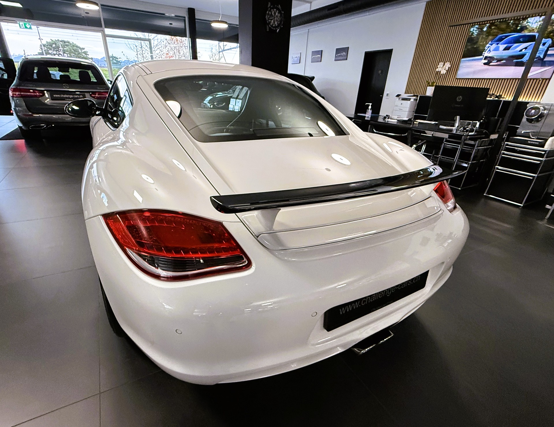 PORSCHE Cayman R 3.4 PDK-image-6