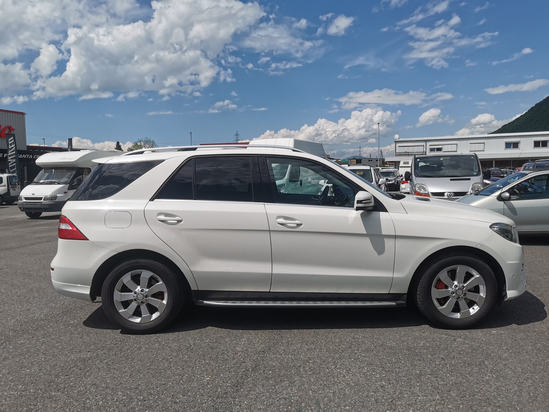 MERCEDES-BENZ ML 350 BlueTEC Executive 4Matic 7G-Tronic