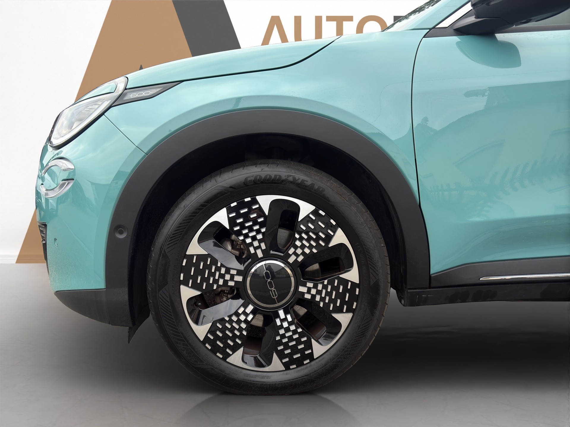 FIAT 600e La Prima-image-18
