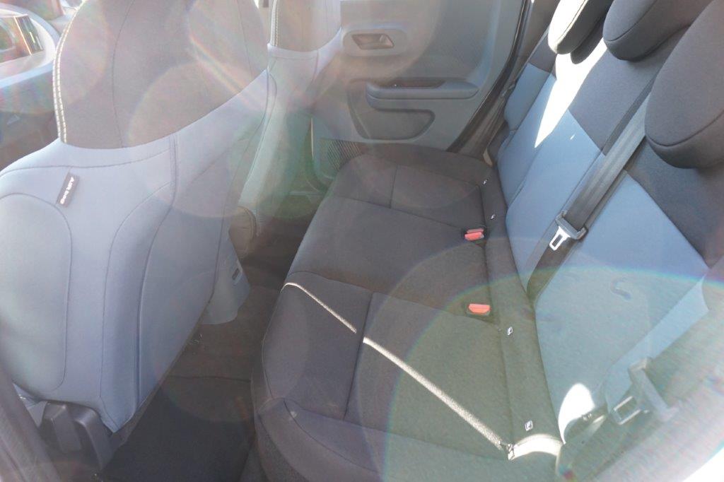 FIAT Grande Panda 1.2 Icon-image-5