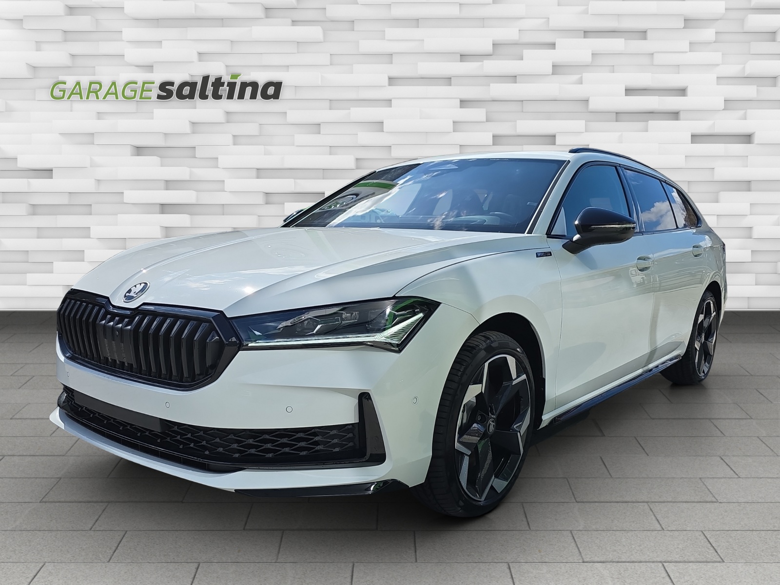 SKODA Superb Combi 2.0 TSI Sportline 4x4 DSG