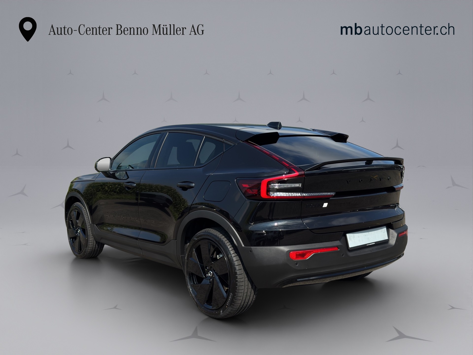 VOLVO EC40 Twin Performance Black Edition AWD-showroom-element-2