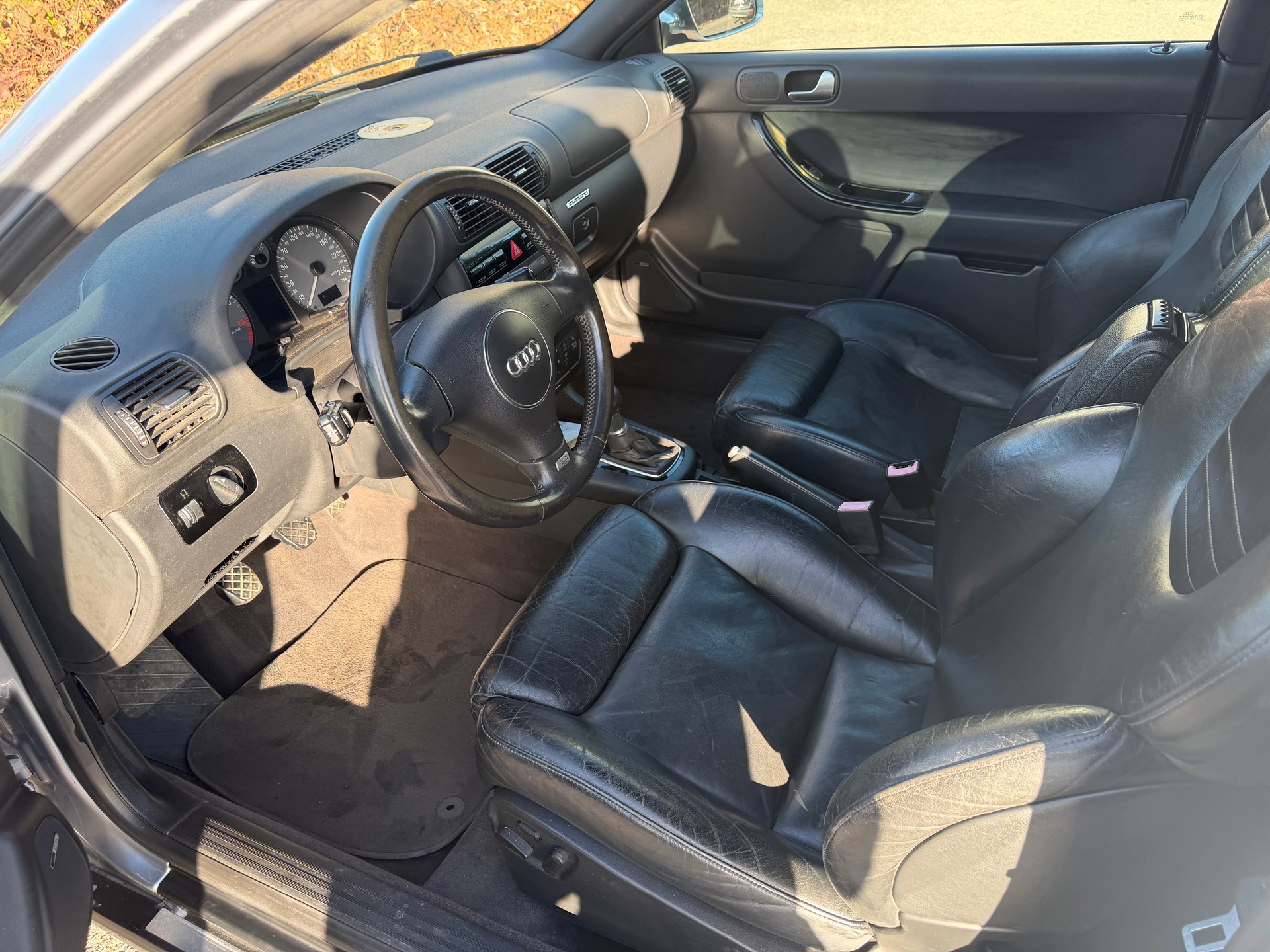 AUDI S3 quattro-image-4