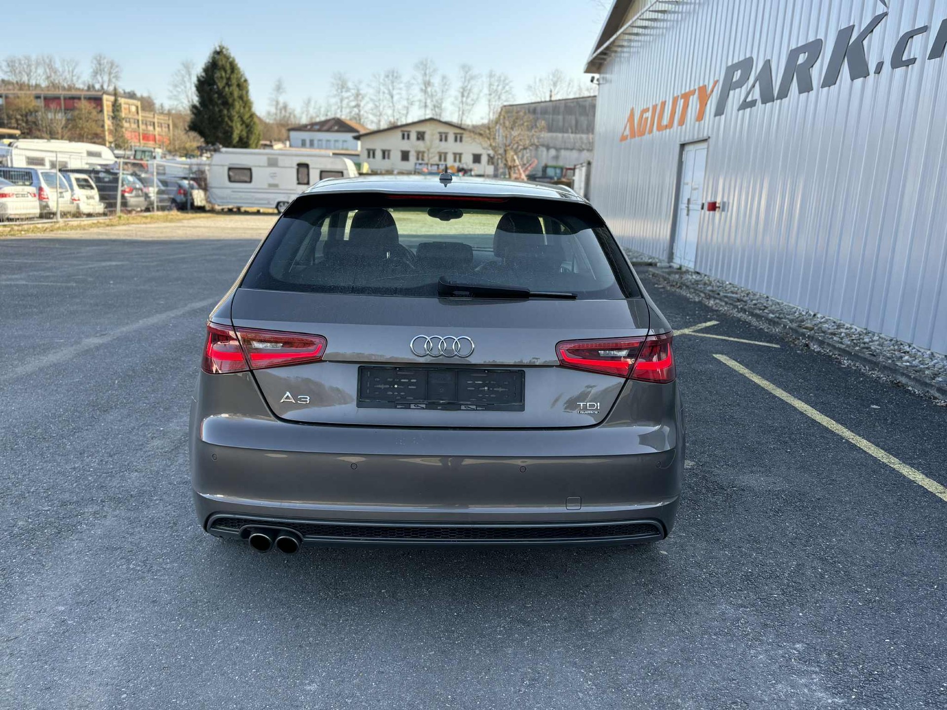 AUDI A3 2.0 TDI Ambition quattro-image-5