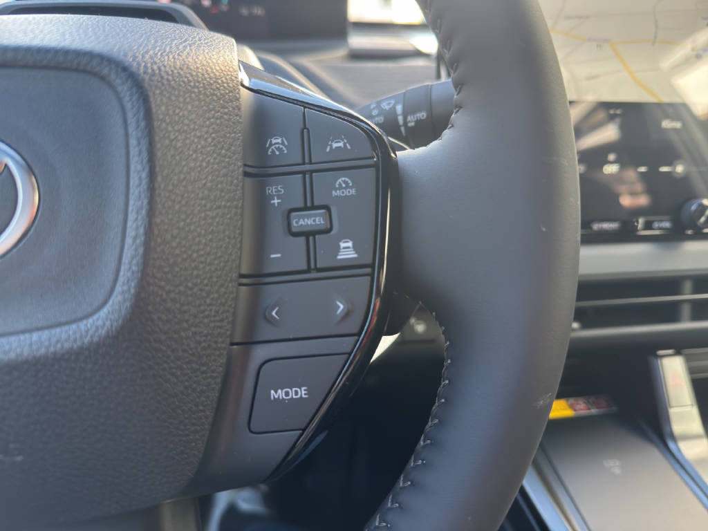 TOYOTA C-HR+ Premium AWD-image-7