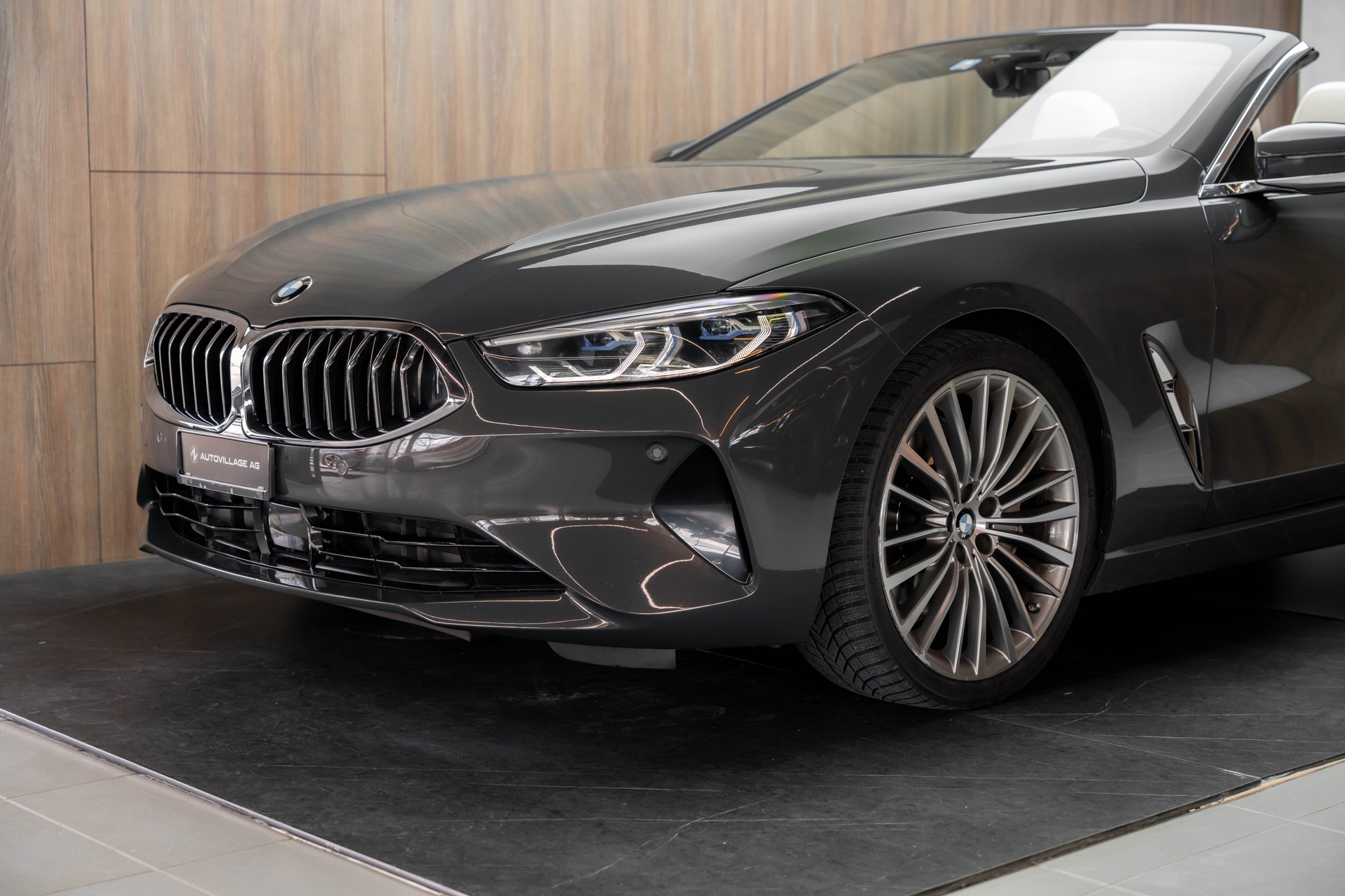 BMW 840d xDrive Steptronic-image-24