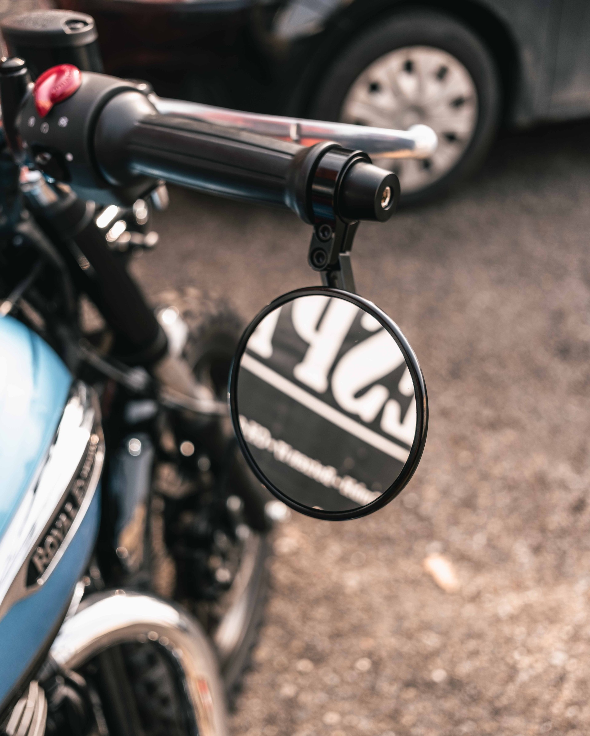 ROYAL ENFIELD Meteor Supernova-image-4